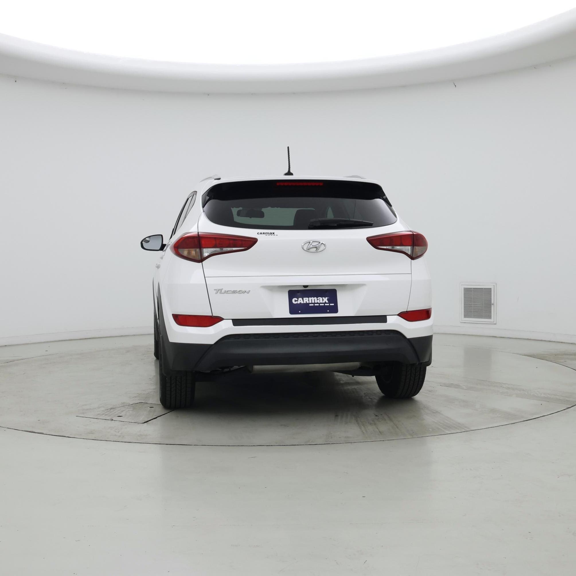 Thumbnail: 2017 Hyundai Tucson - 6