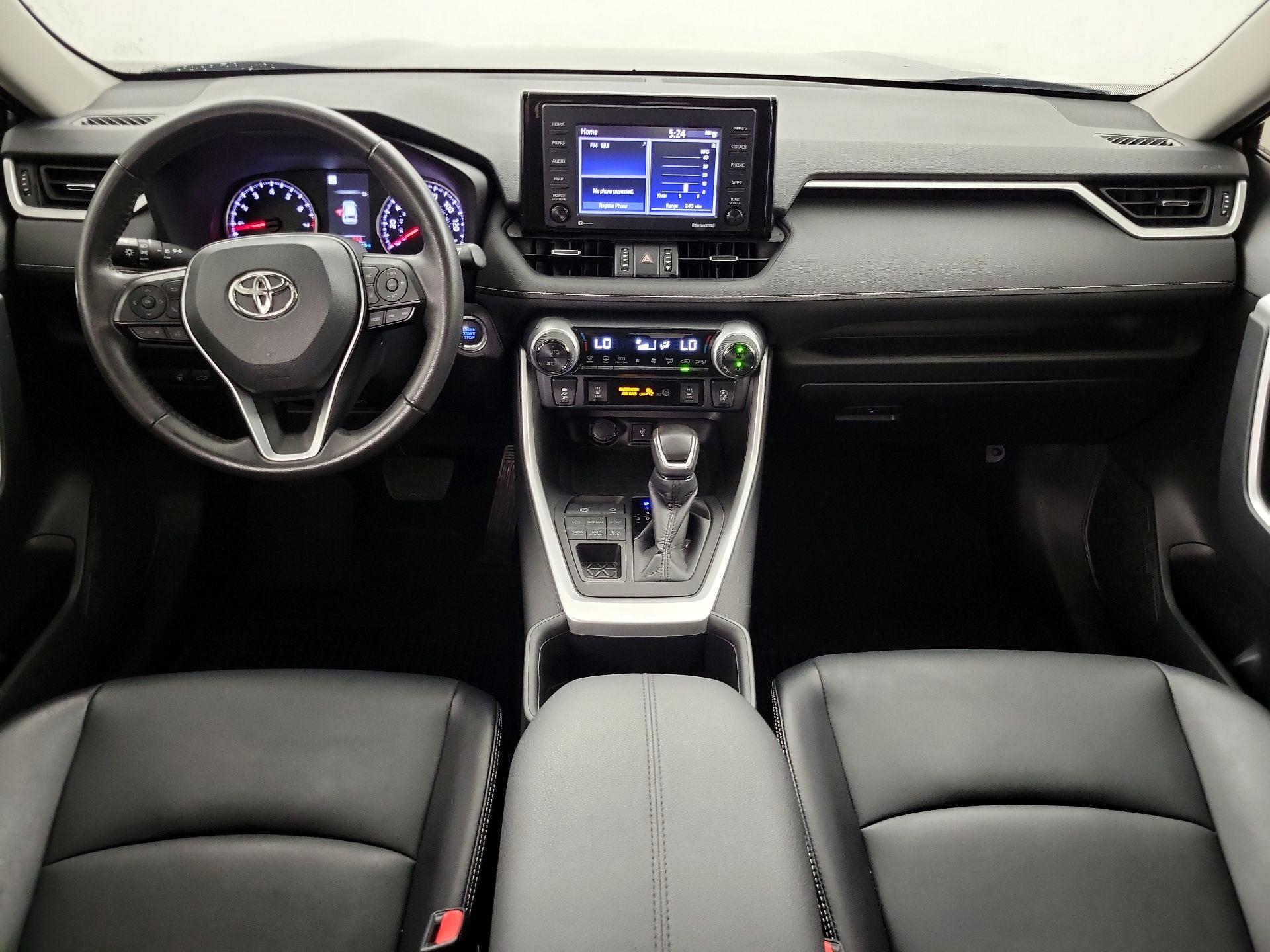 Thumbnail: 2022 Toyota RAV4 - 9