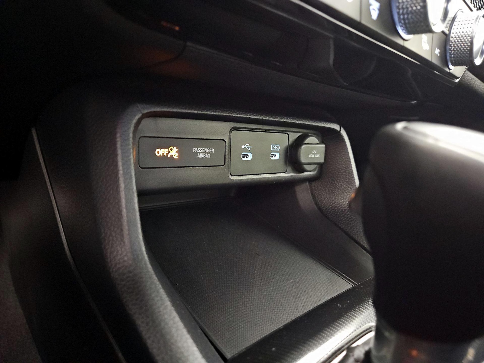 2025 Honda Civic Sport - Photo 19
