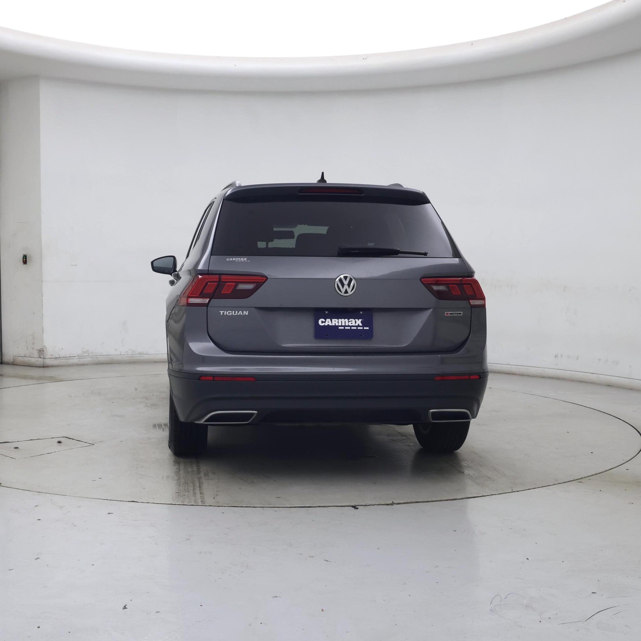 Thumbnail: 2020 Volkswagen Tiguan - 6