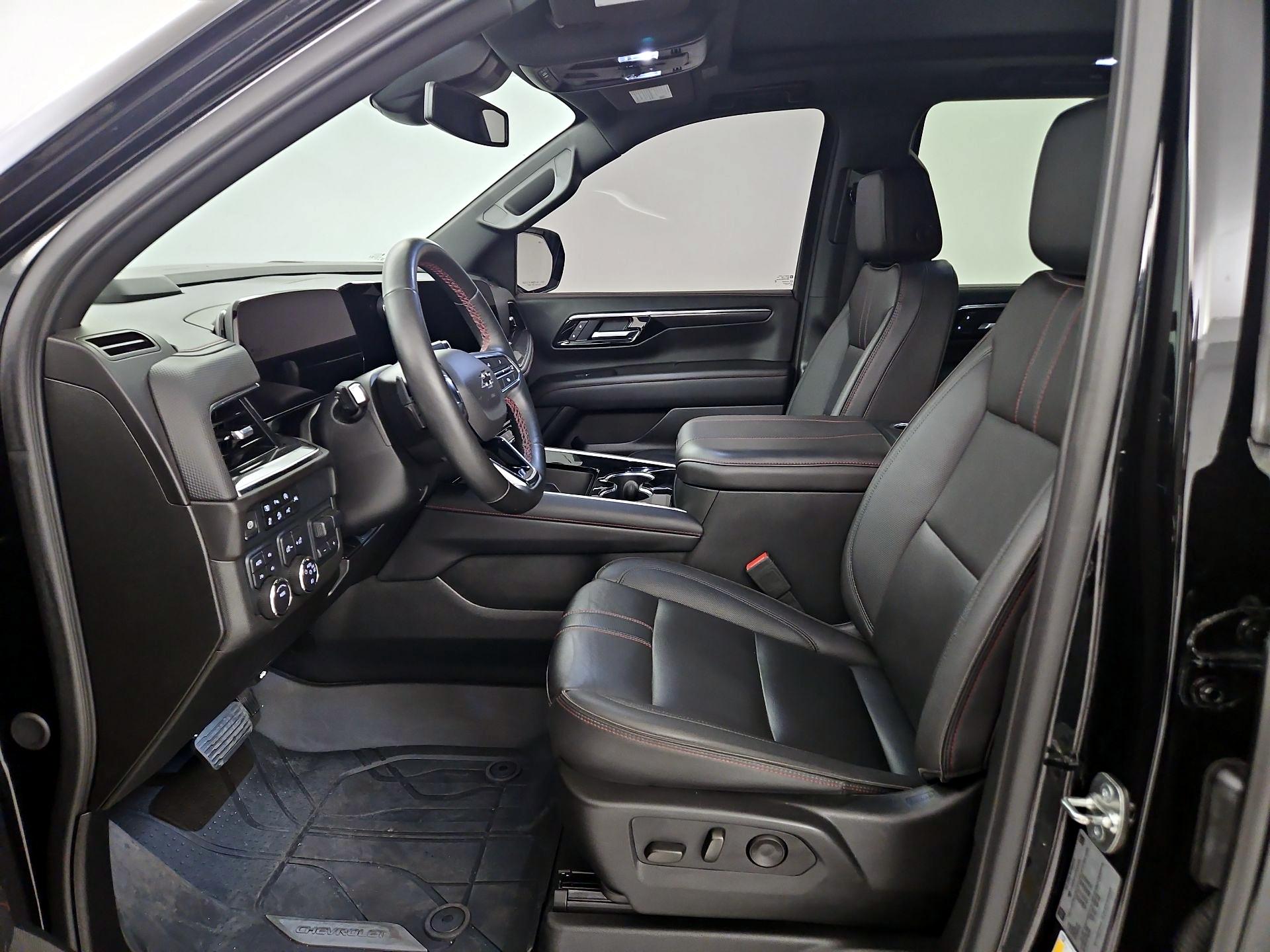 Thumbnail: 2025 Chevrolet Tahoe - 9