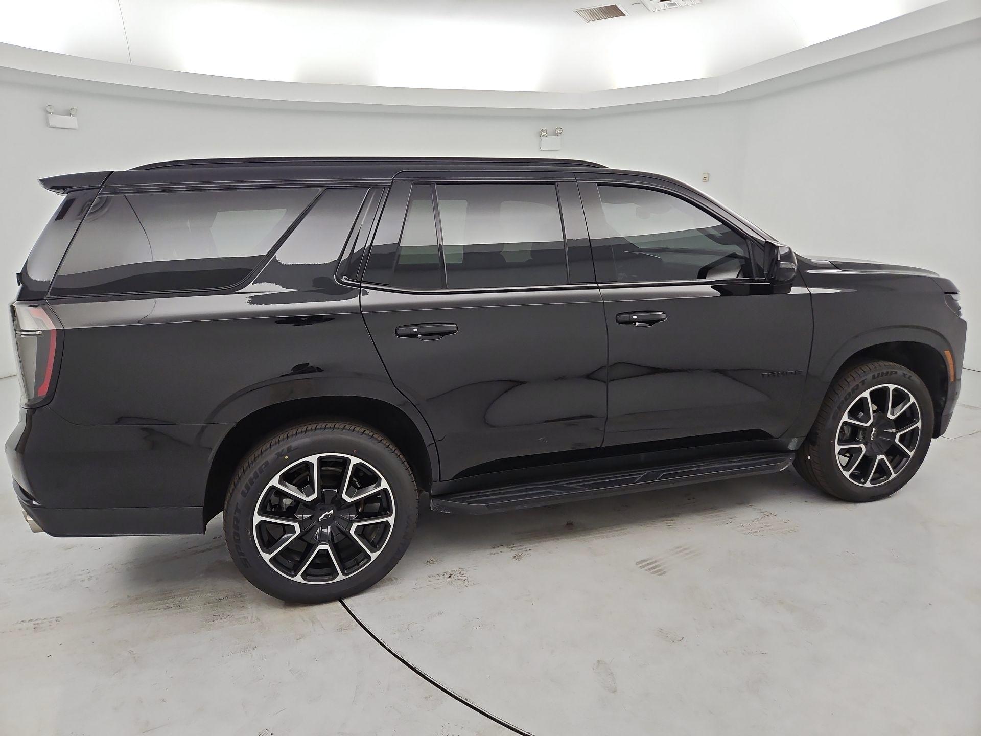Thumbnail: 2025 Chevrolet Tahoe - 4