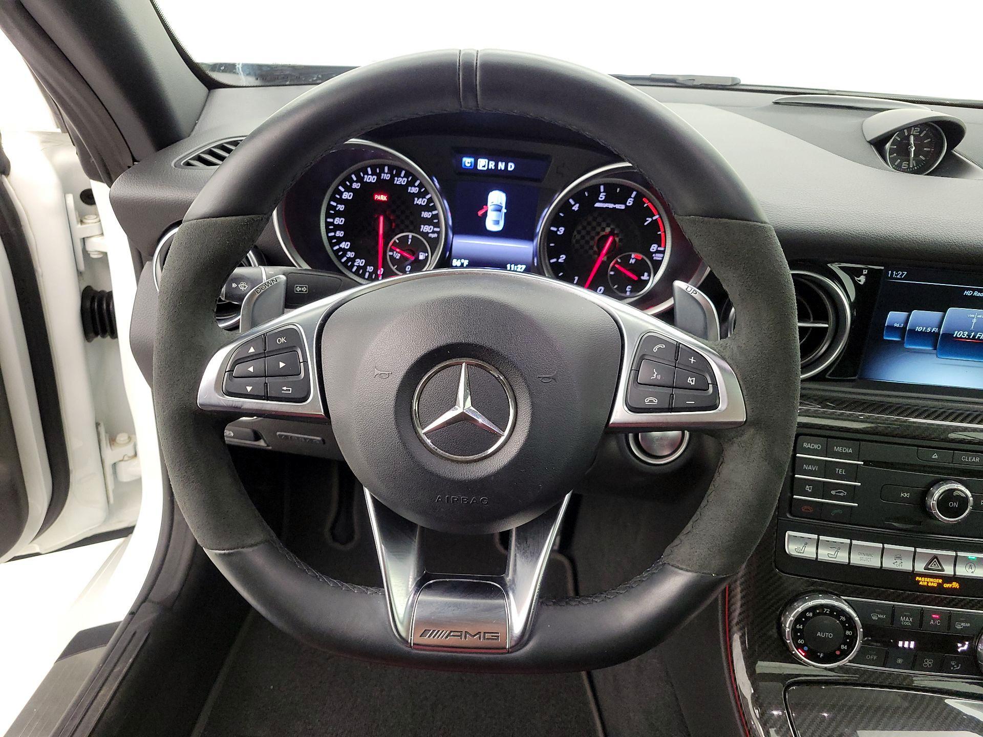 Thumbnail: 2017 Mercedes-Benz SL-Class - 10