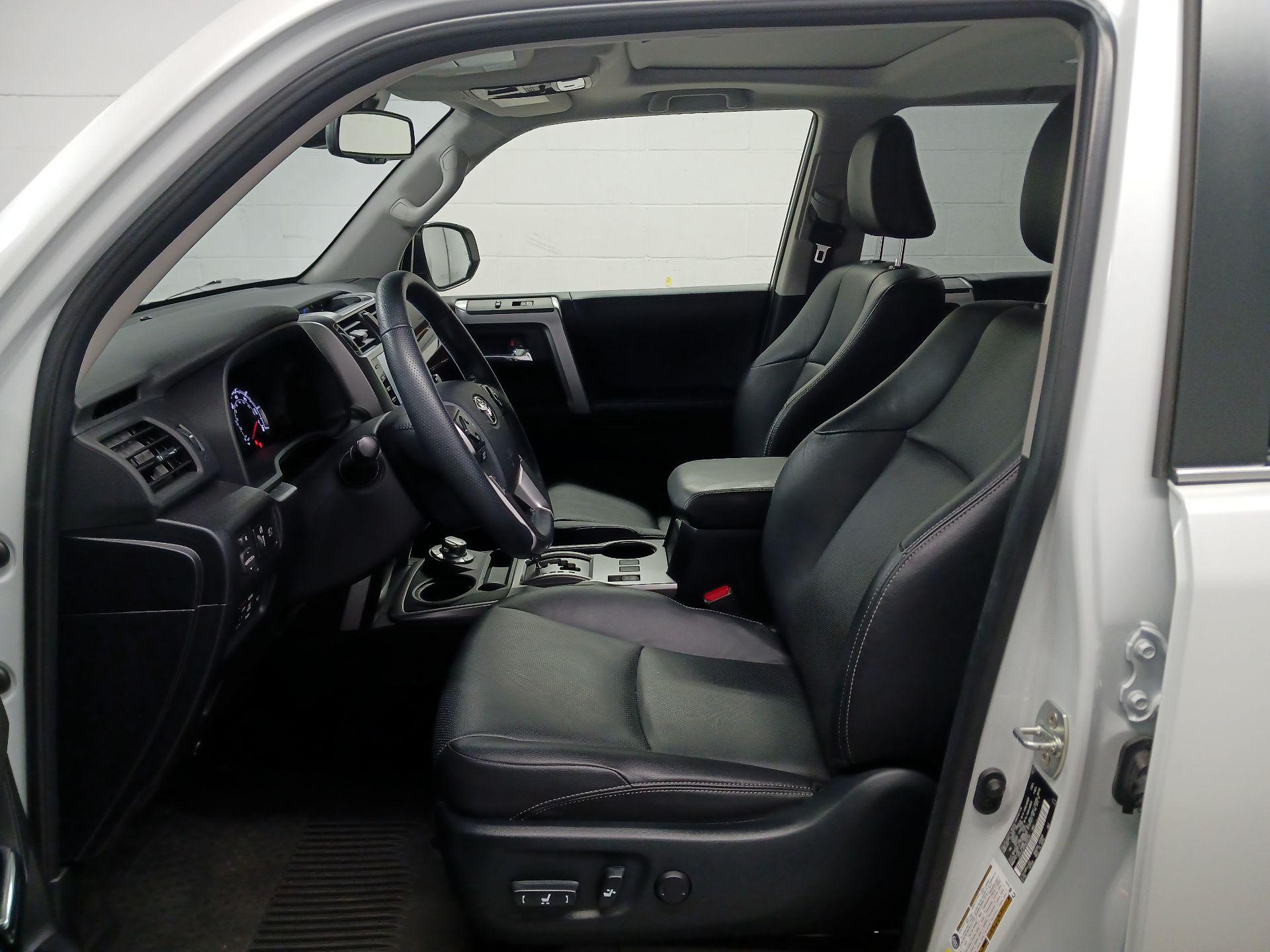 Thumbnail: 2024 Toyota 4Runner - 9