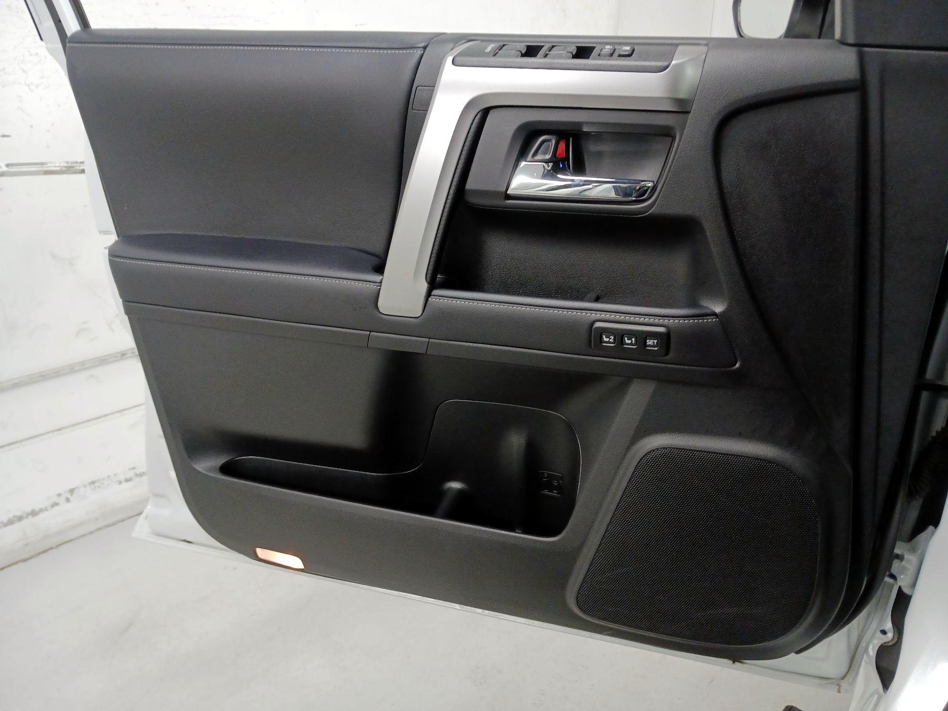 Thumbnail: 2024 Toyota 4Runner - 10