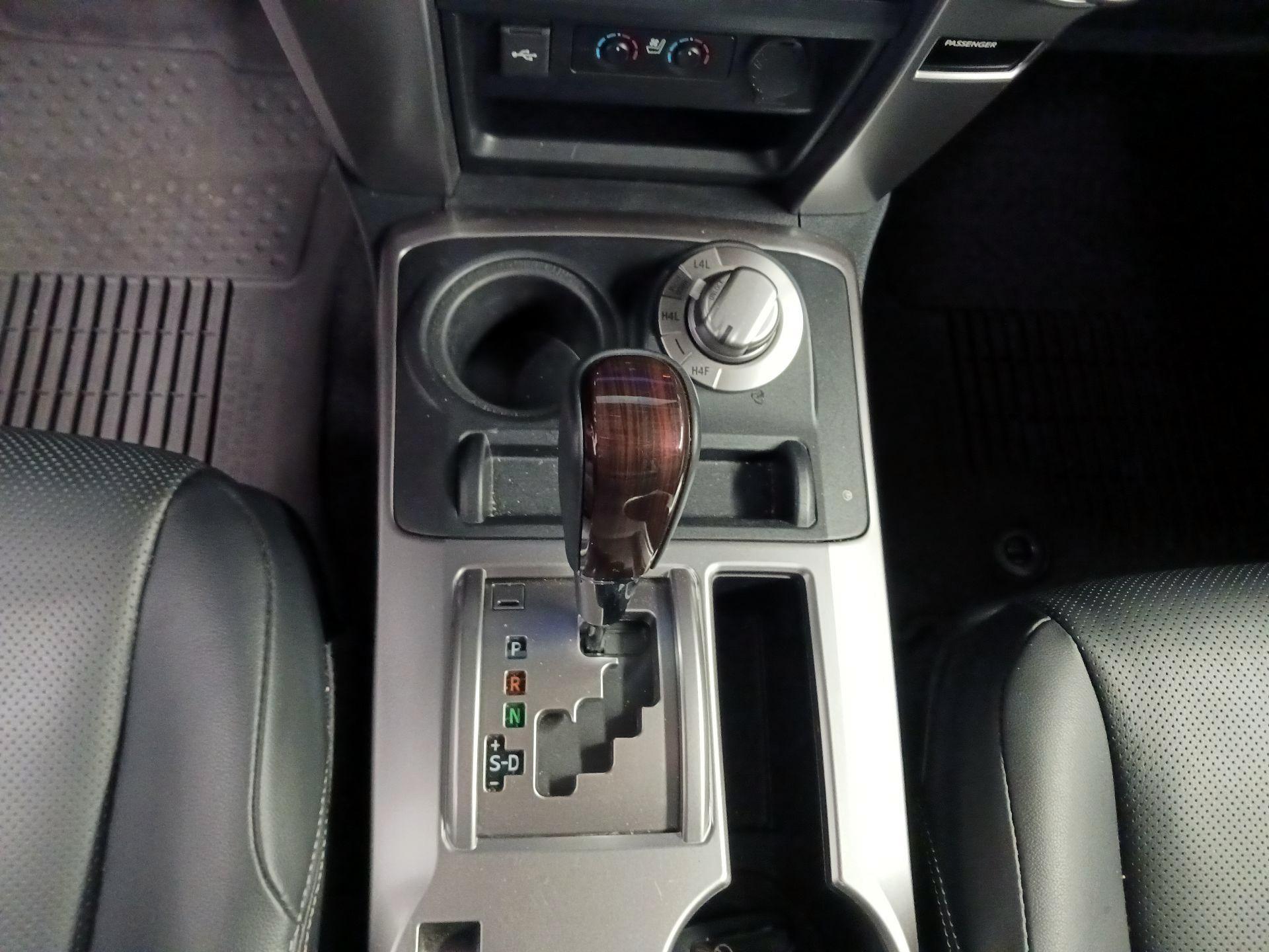 Thumbnail: 2024 Toyota 4Runner - 13