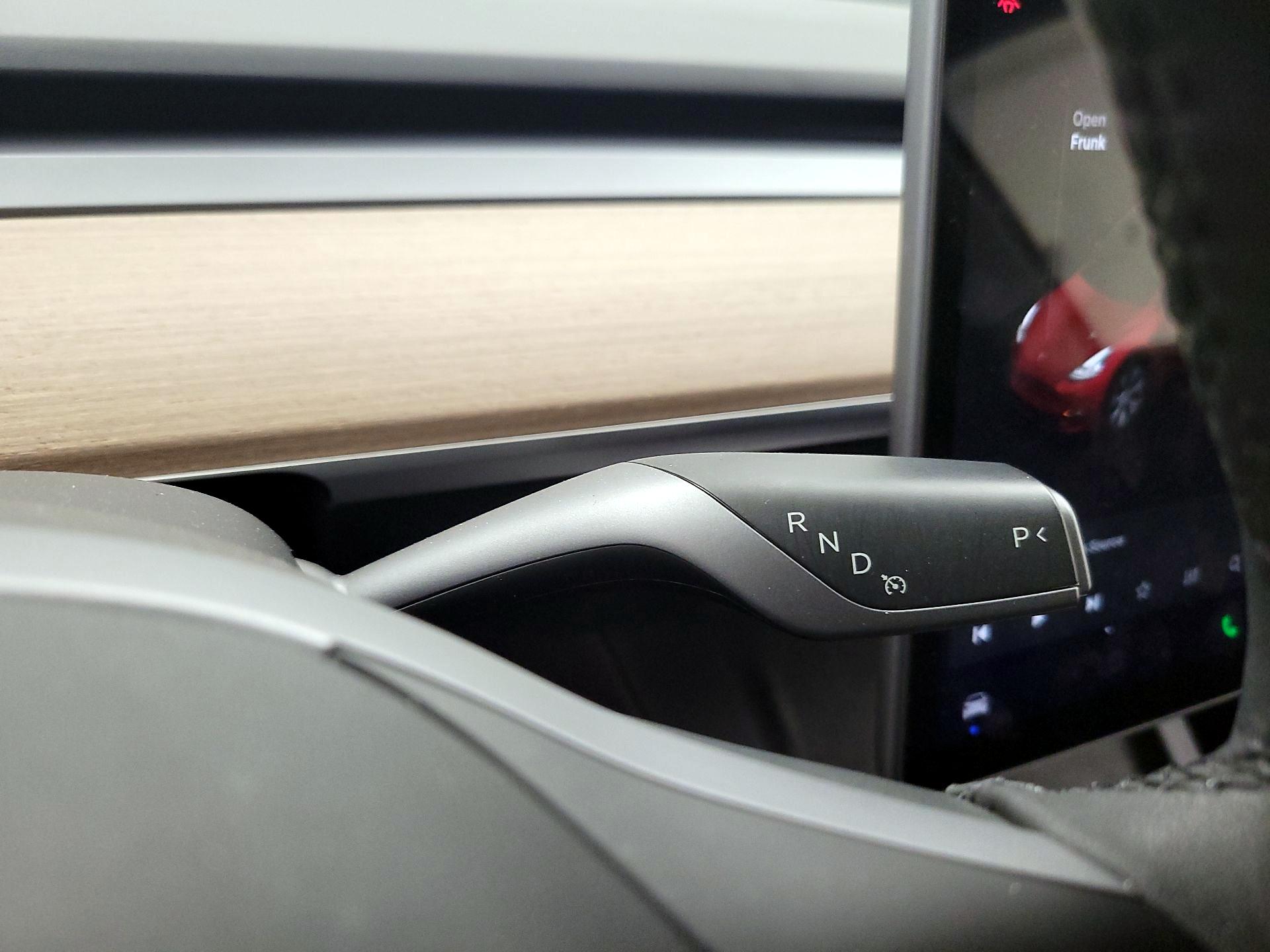 Thumbnail: 2022 Tesla Model Y - 17