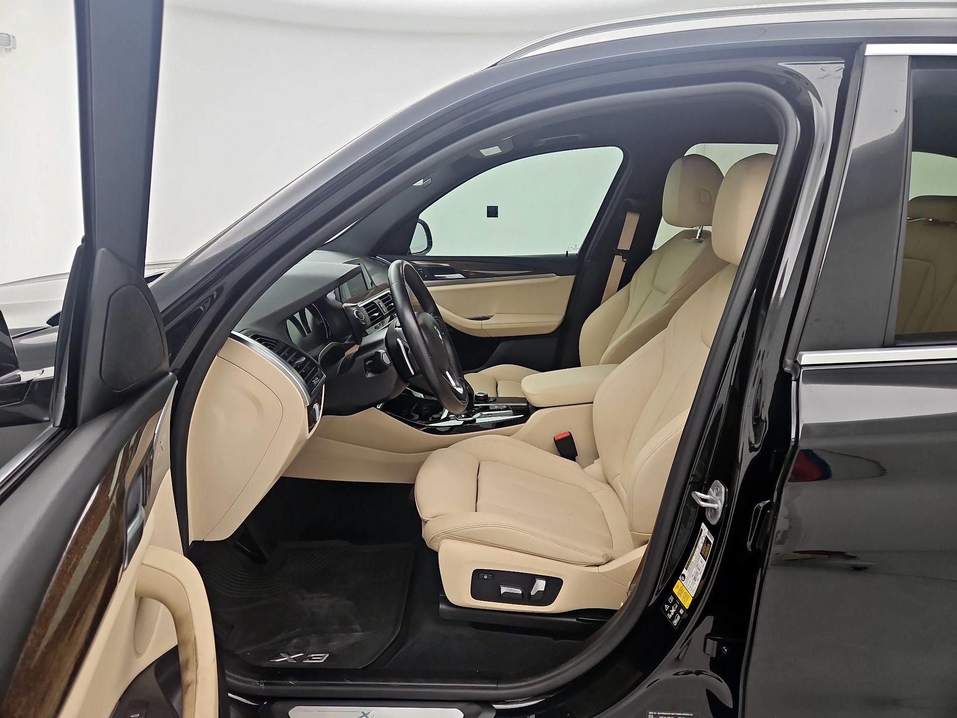 Thumbnail: 2019 BMW X3 - 11