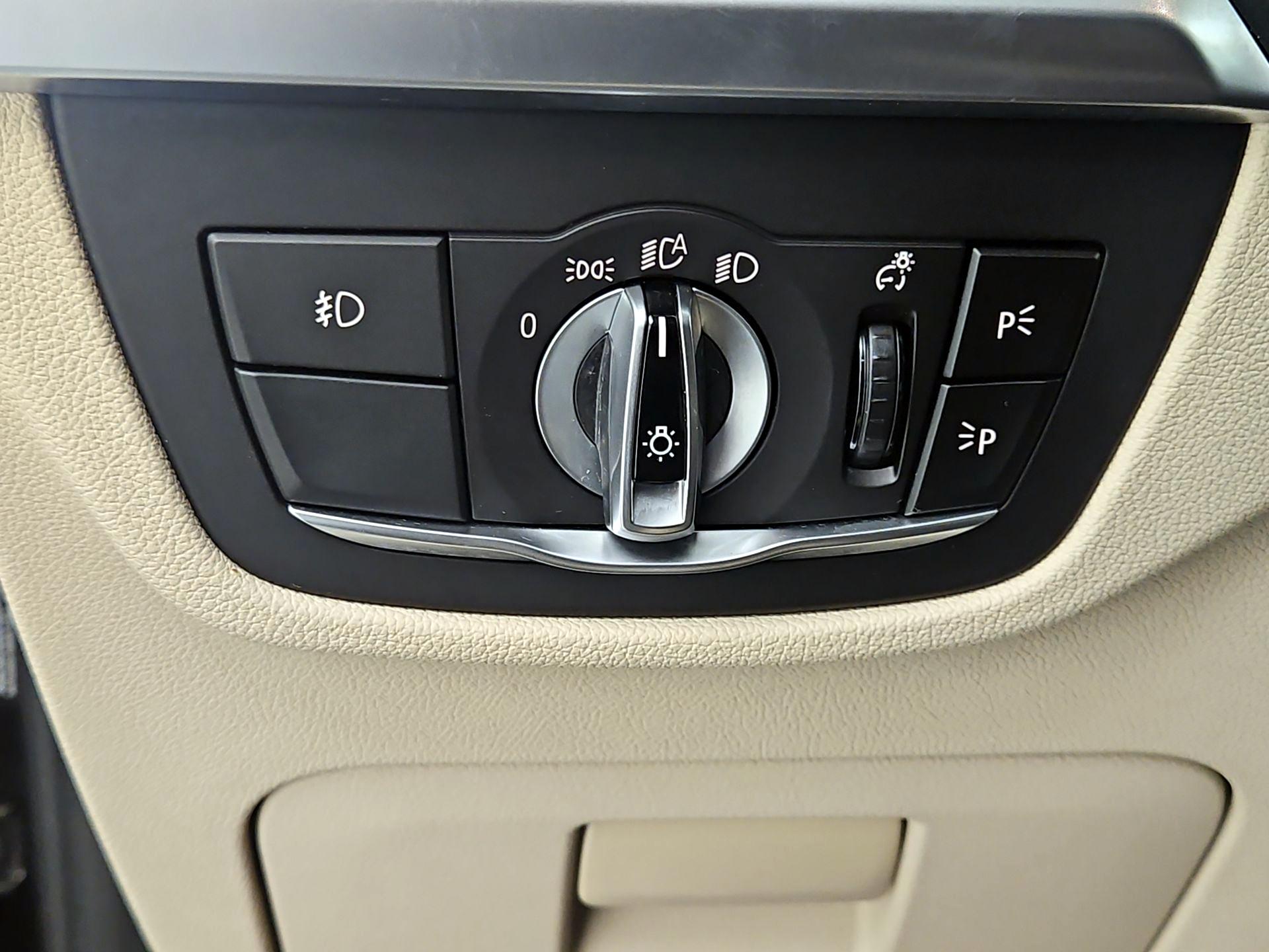 Thumbnail: 2019 BMW X3 - 13