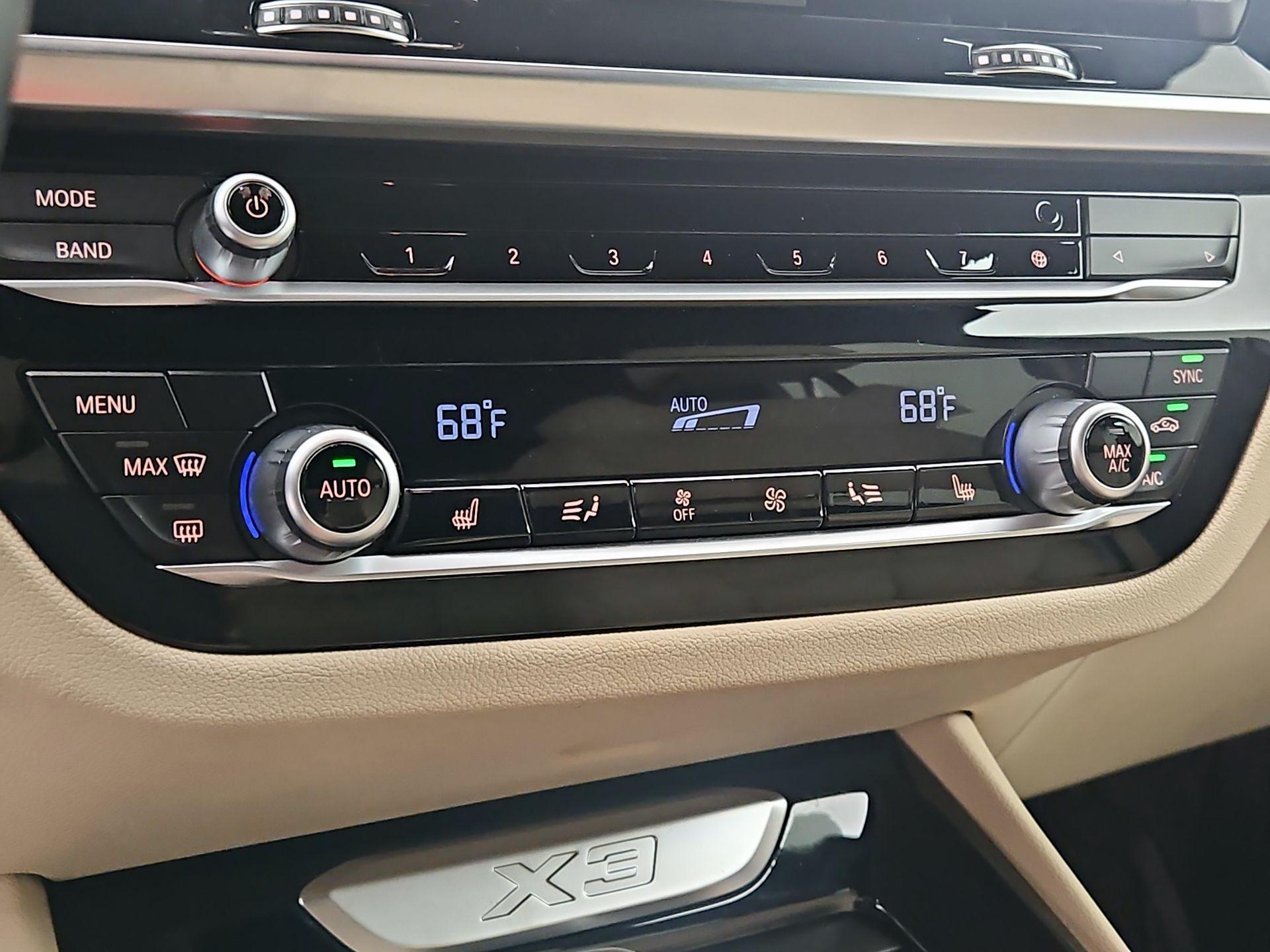Thumbnail: 2019 BMW X3 - 16