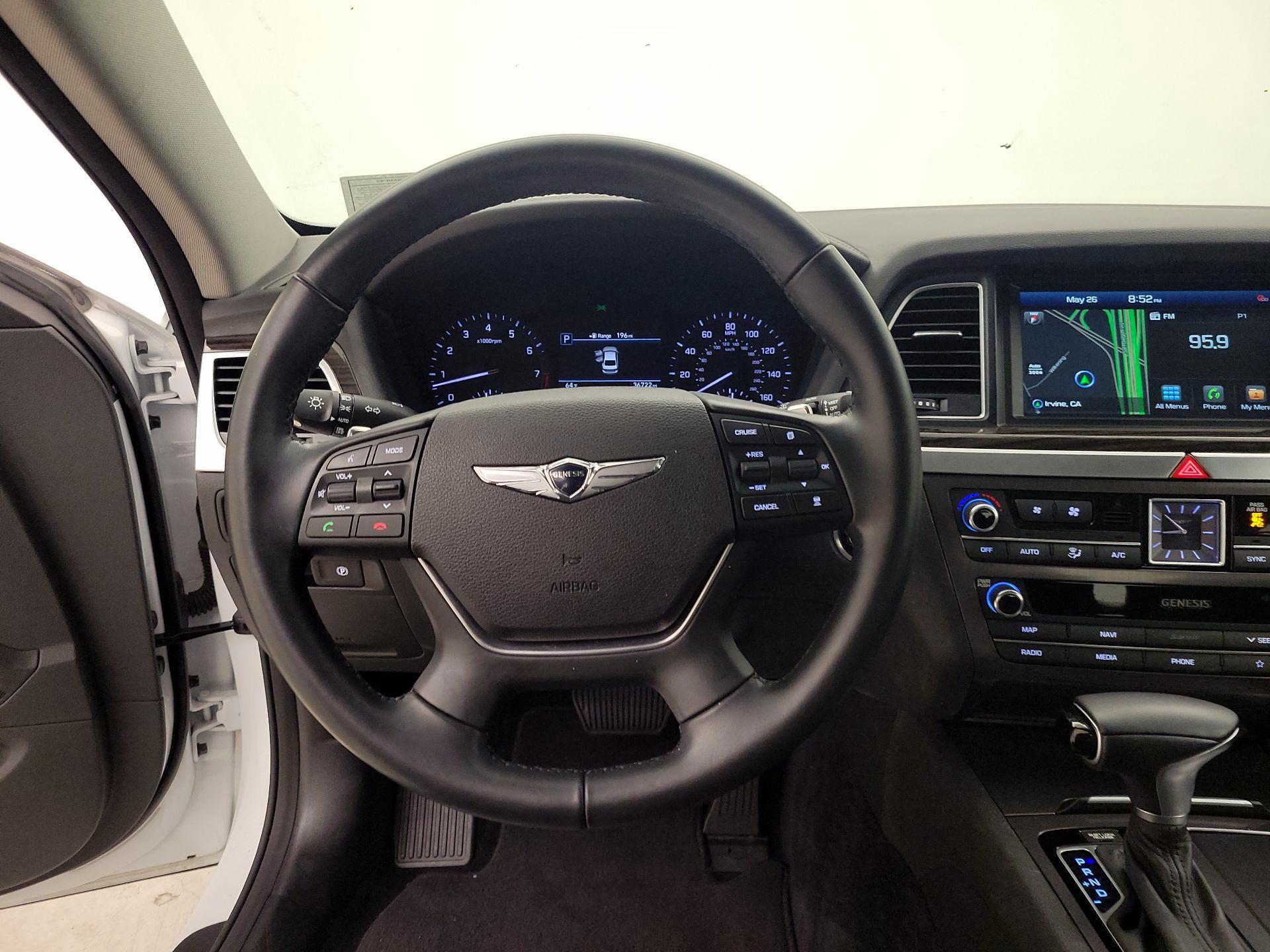 Thumbnail: 2020 Genesis G80 - 10