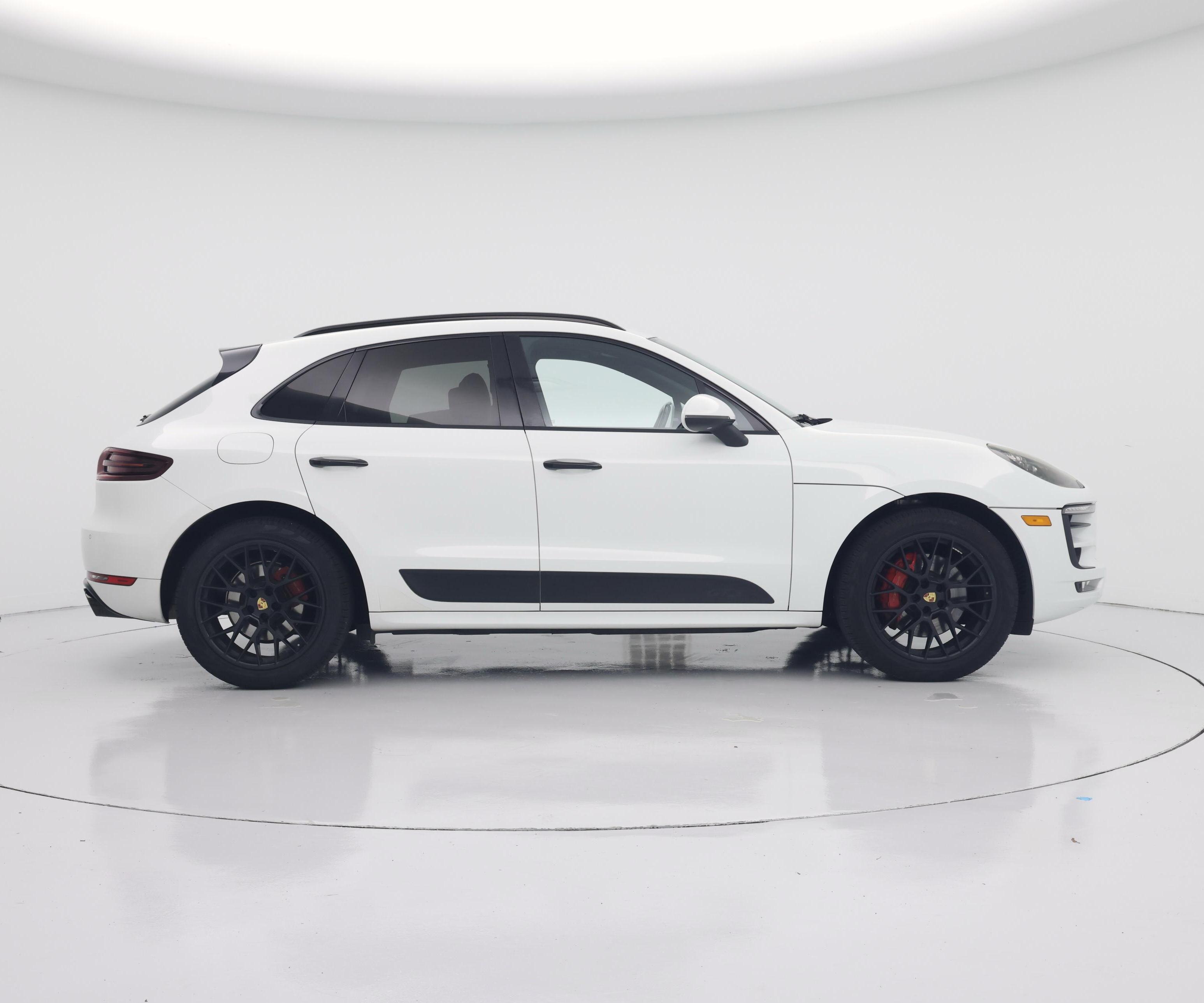 Thumbnail: 2018 Porsche Macan - 7