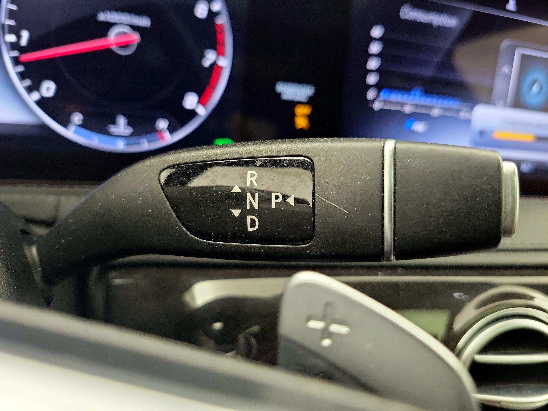 Thumbnail: 2019 Mercedes-Benz S-Class - 18