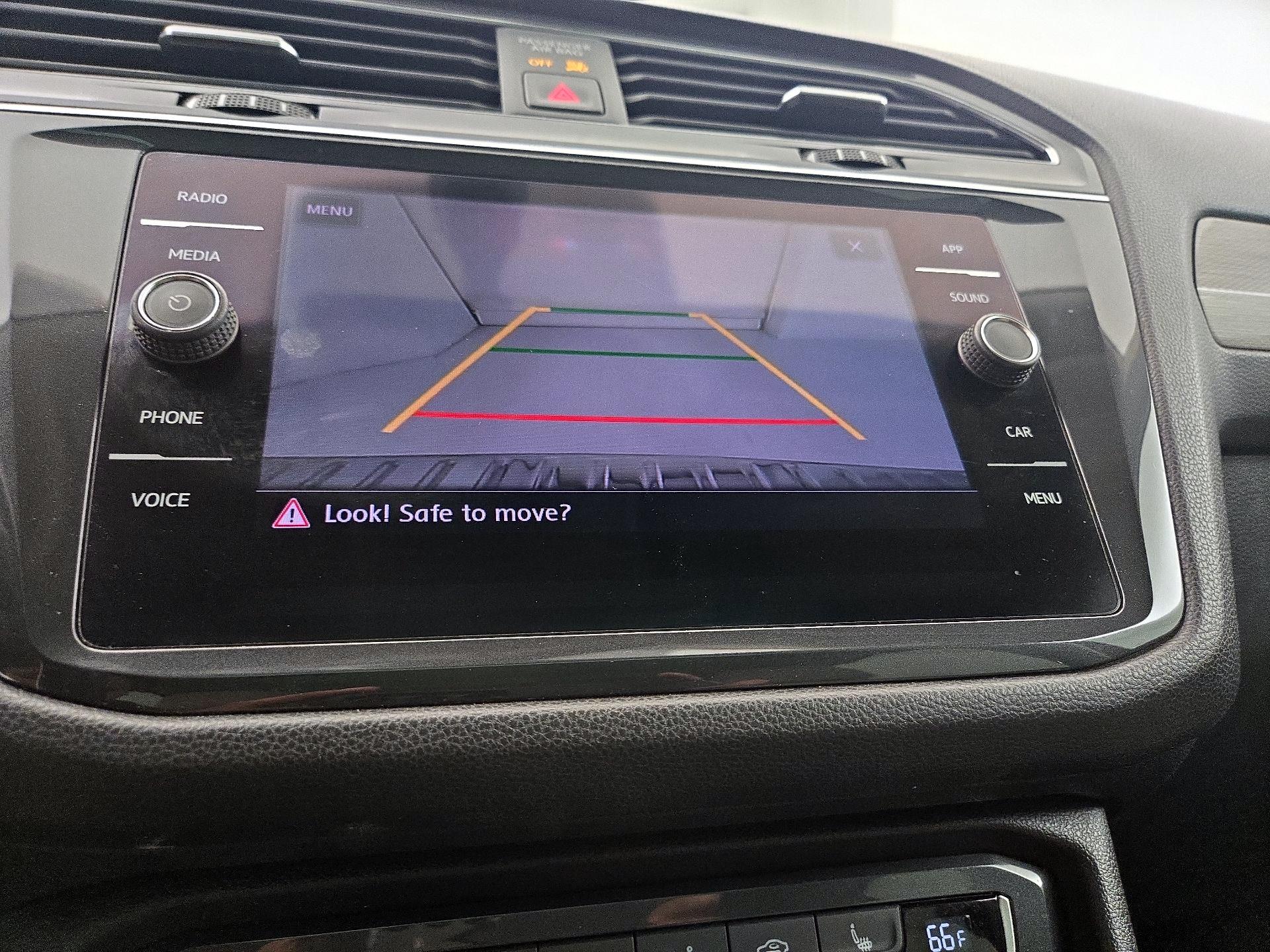 Thumbnail: 2019 Volkswagen Tiguan - 14