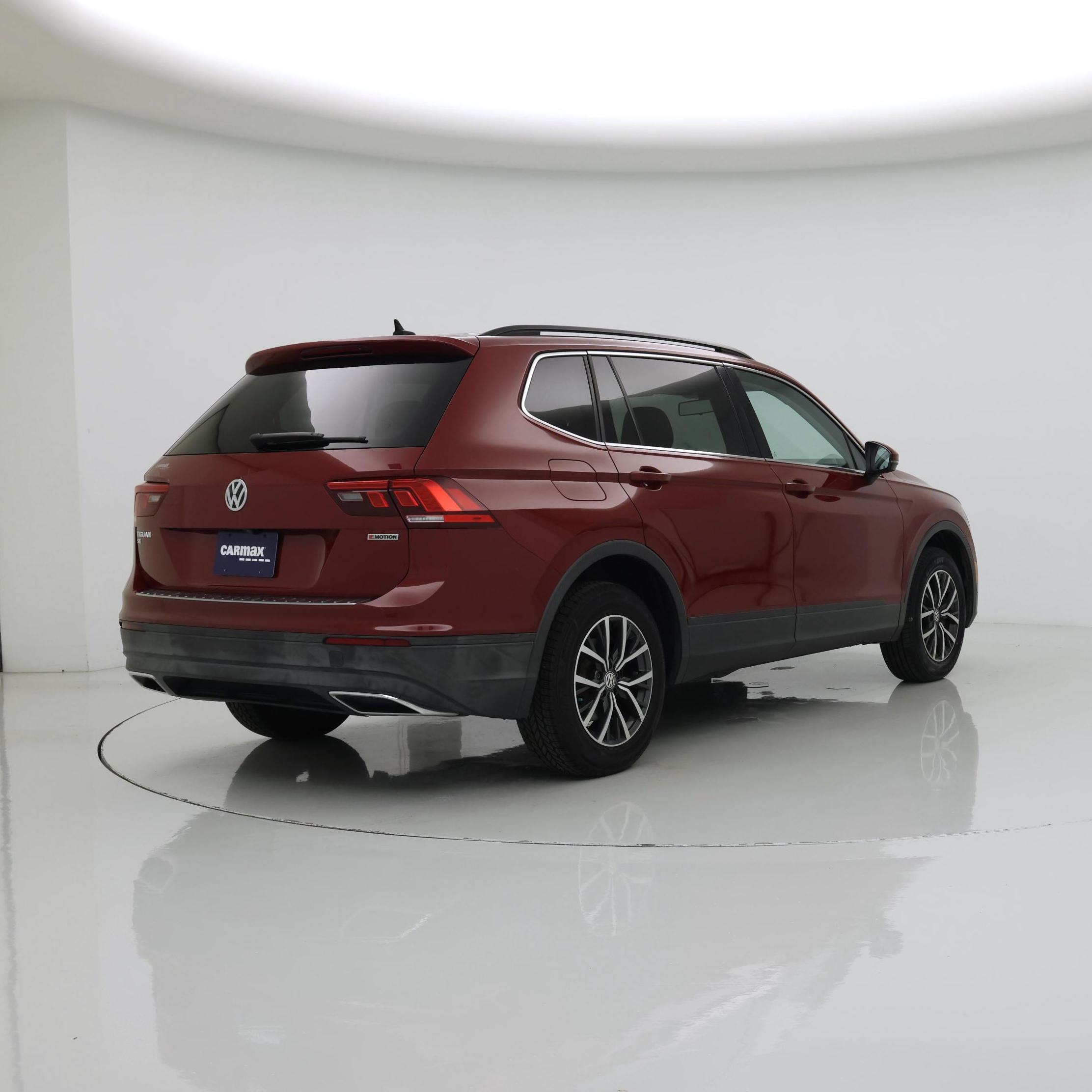 Thumbnail: 2019 Volkswagen Tiguan - 8