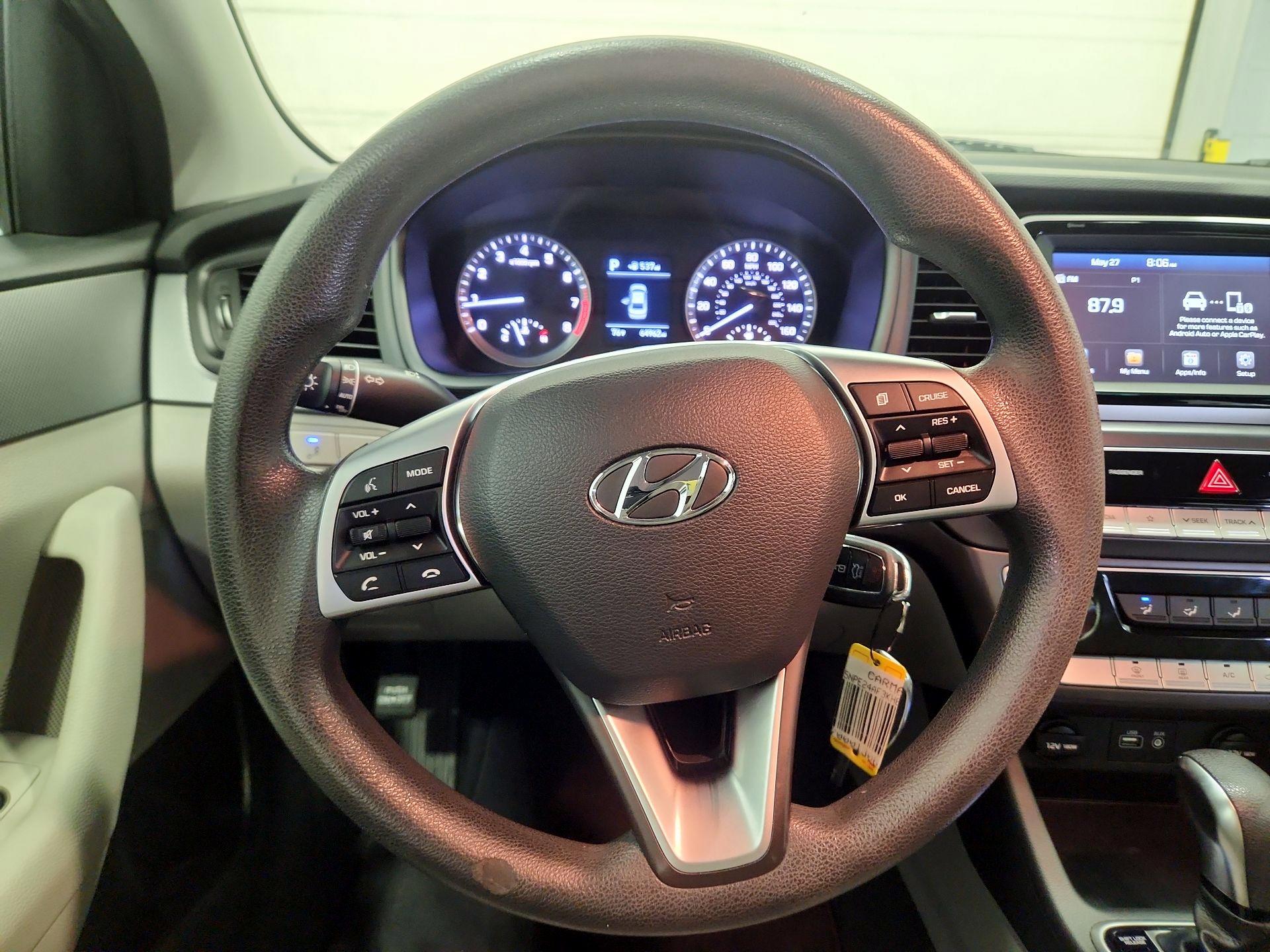 Thumbnail: 2019 Hyundai Sonata - 10