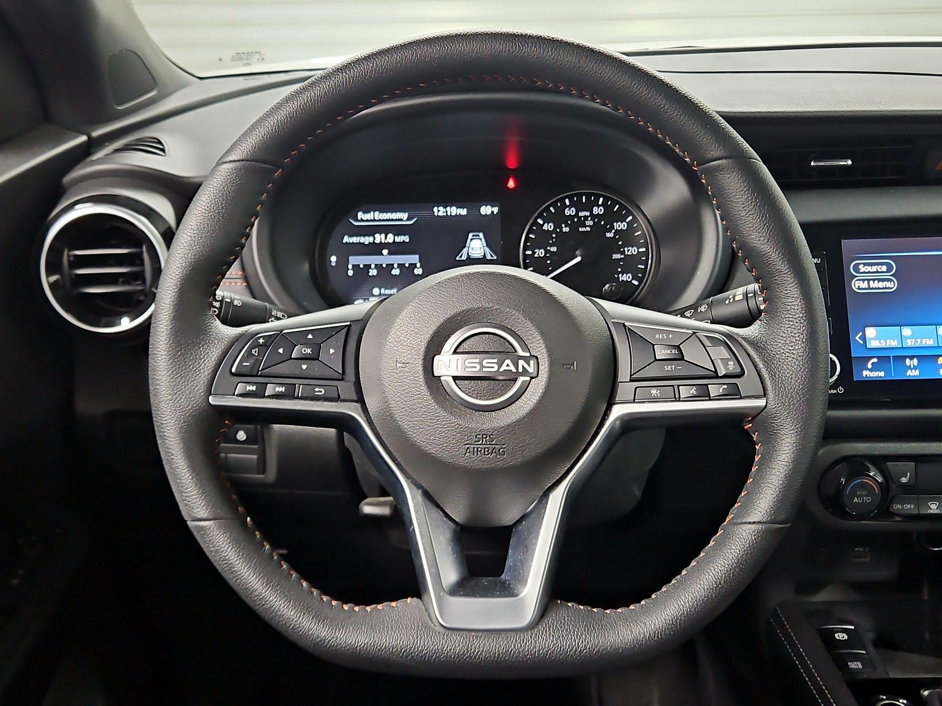 Thumbnail: 2024 Nissan Kicks - 10