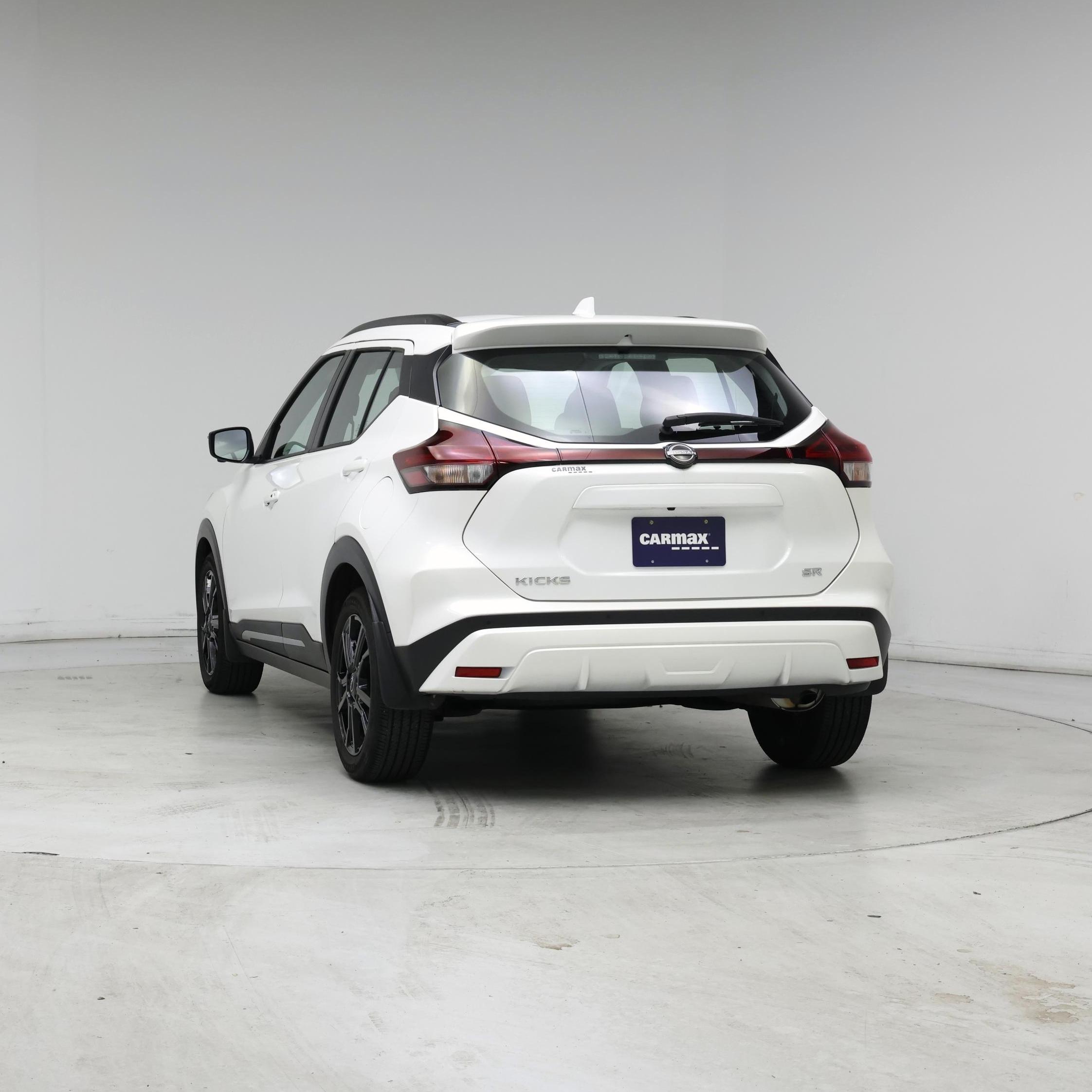Thumbnail: 2024 Nissan Kicks - 6