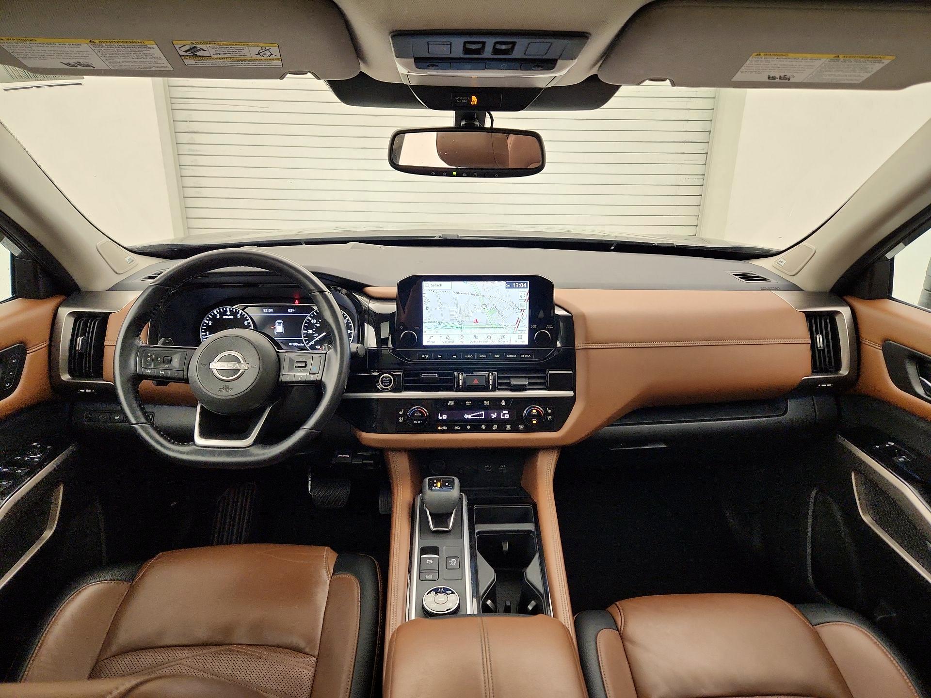 Thumbnail: 2022 Nissan Pathfinder - 9