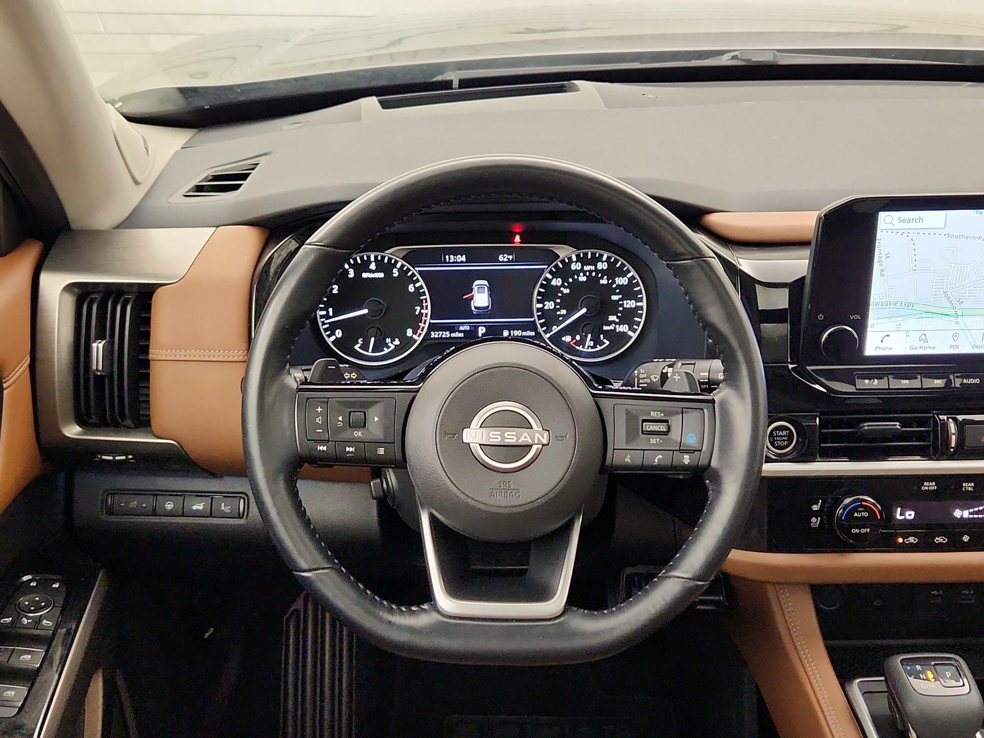 Thumbnail: 2022 Nissan Pathfinder - 10