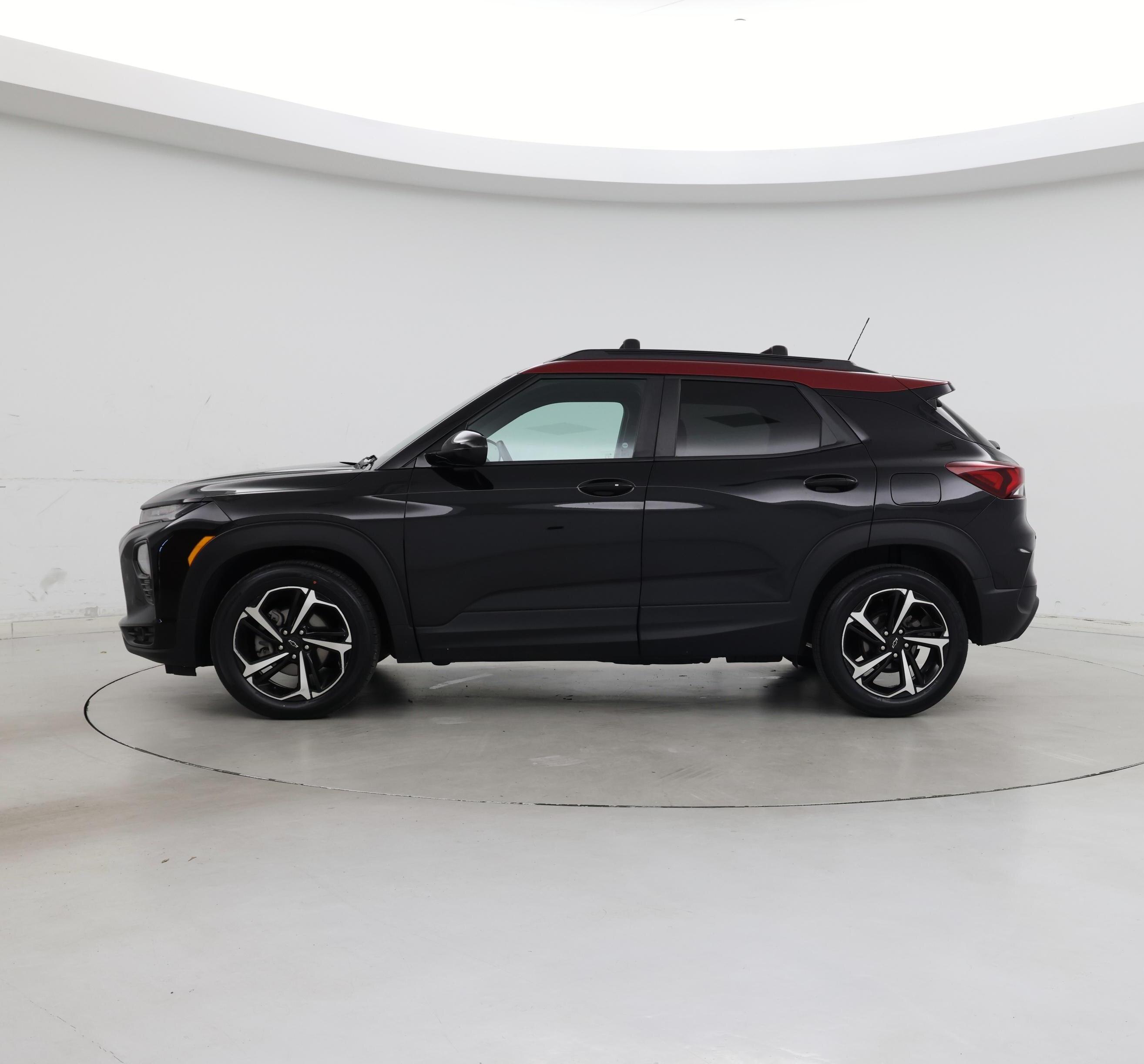Thumbnail: 2021 Chevrolet TrailBlazer - 3