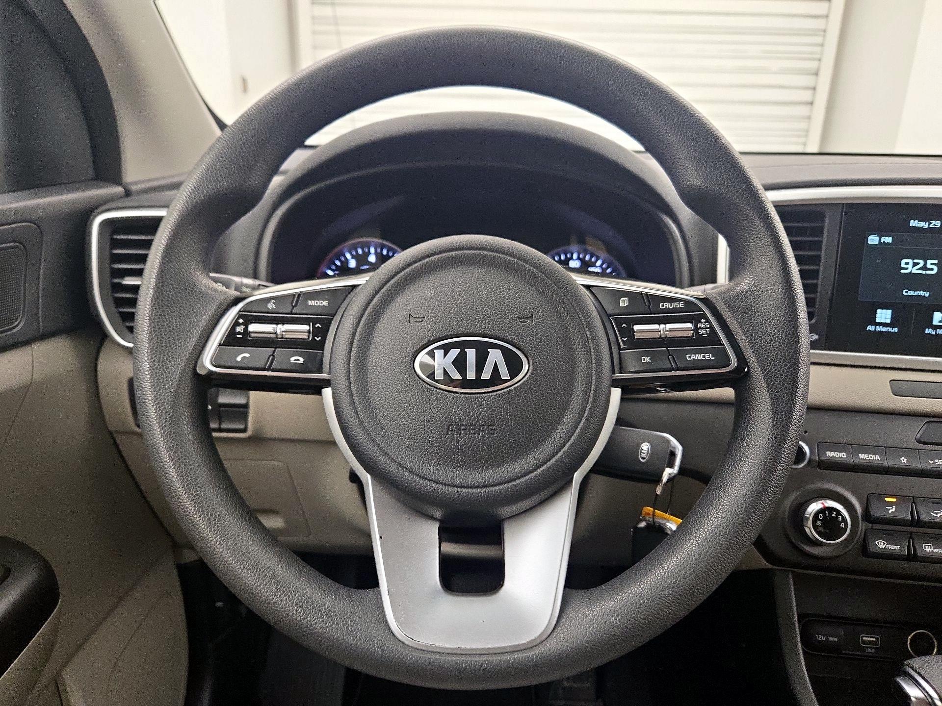 Thumbnail: 2022 Kia Sportage - 10