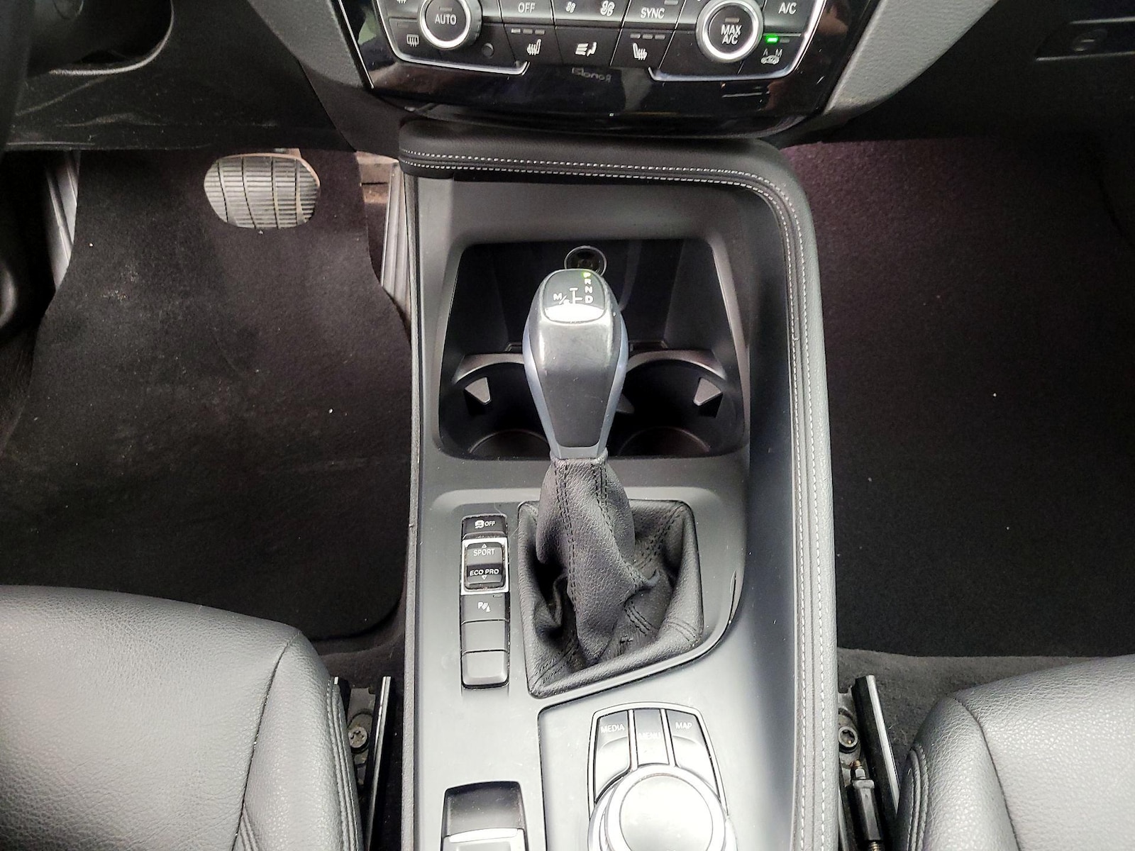 2019 BMW X1 28i - Photo 19
