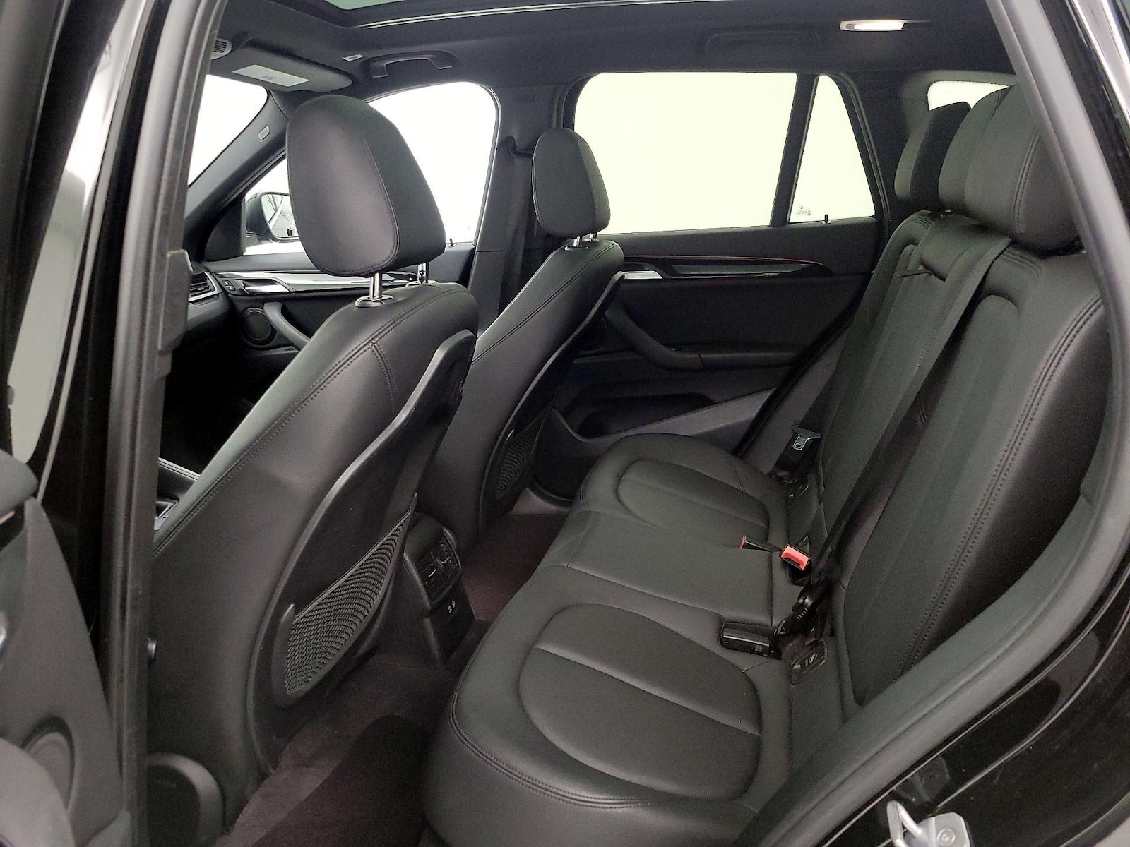 2019 BMW X1 28i - Photo 22