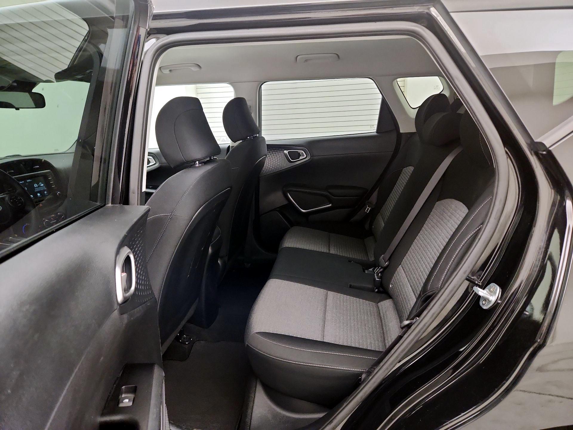 Thumbnail: 2020 Kia Soul - 17