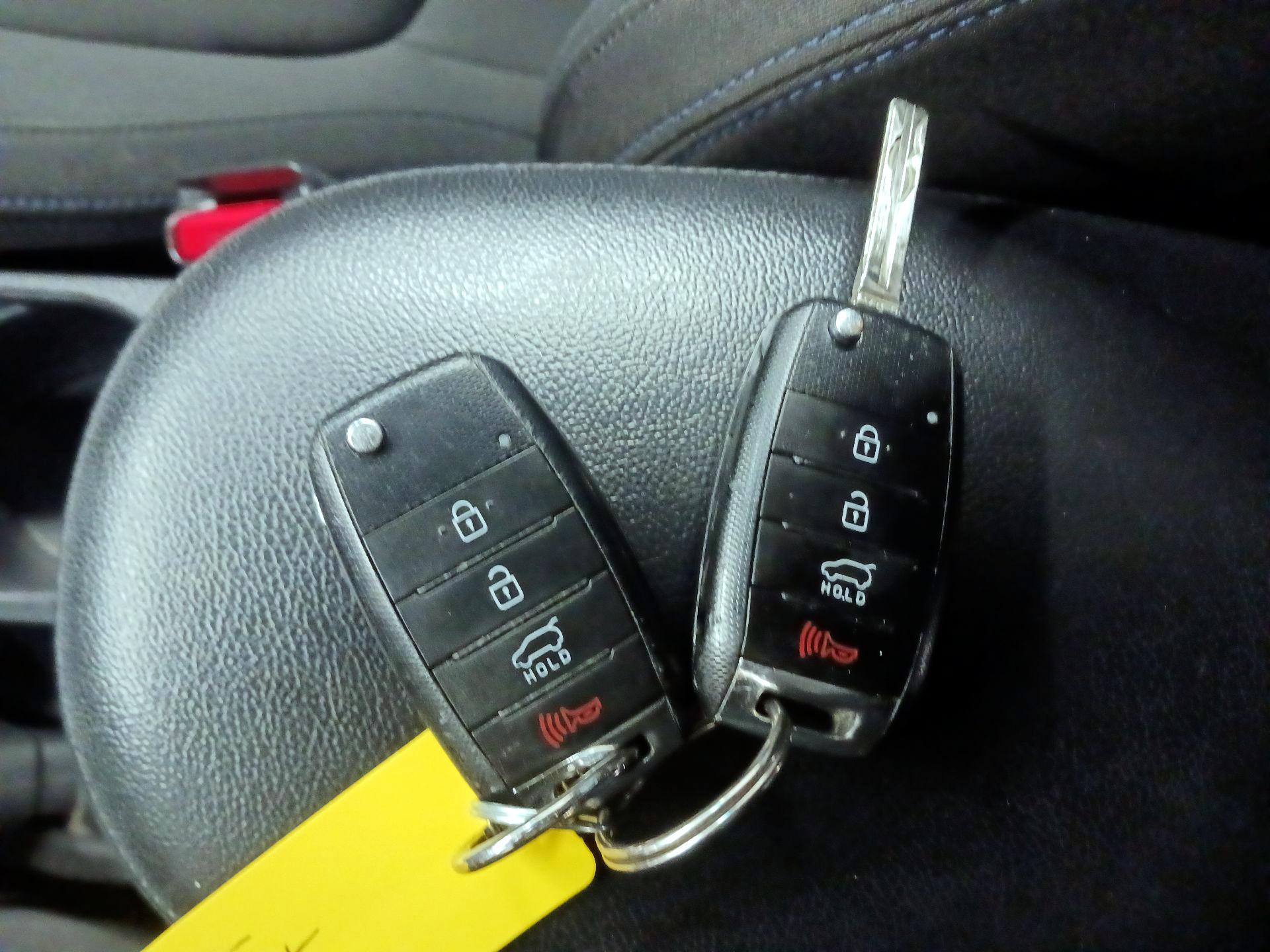Thumbnail: 2015 Kia Soul - 17