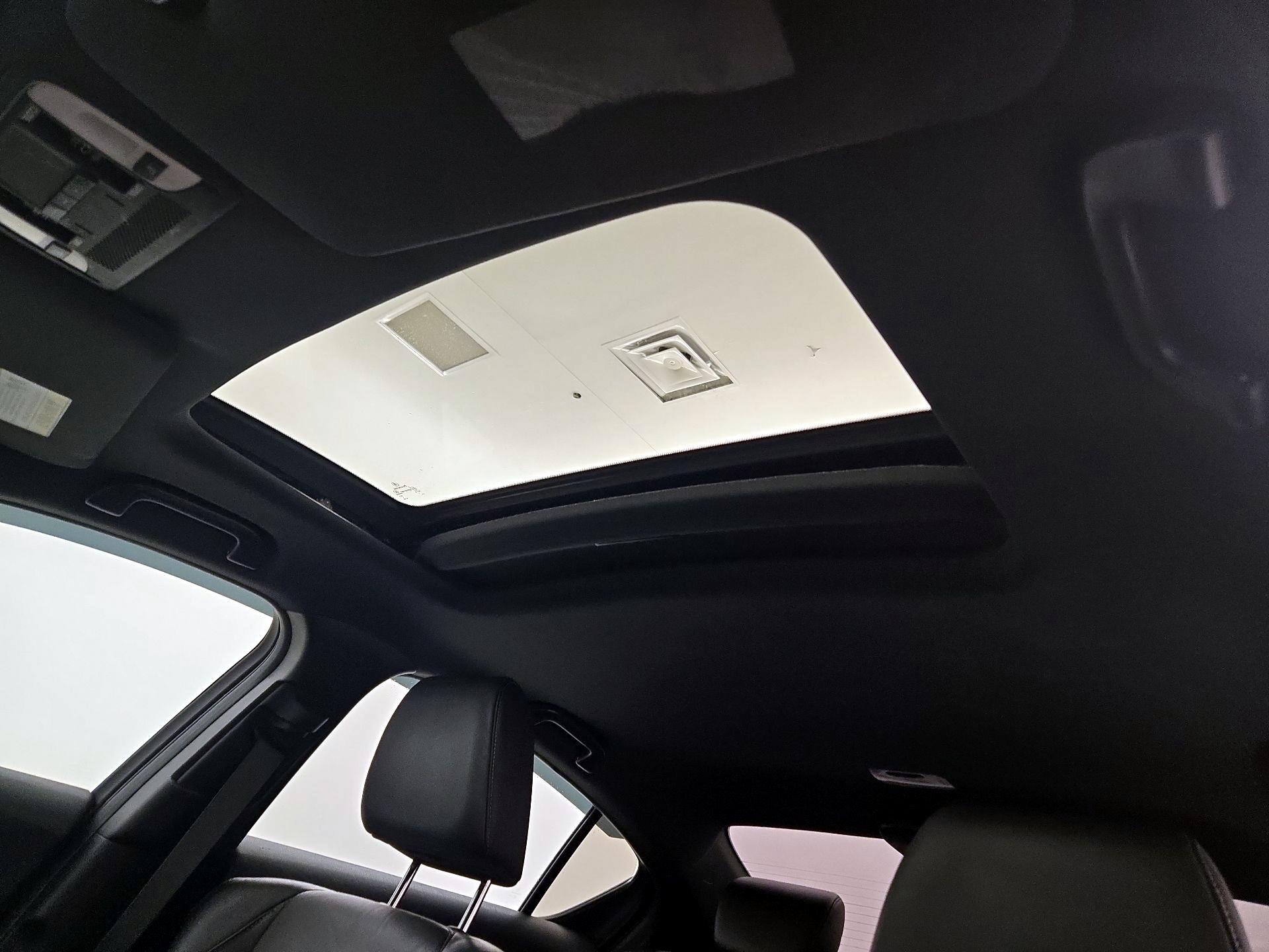 Thumbnail: 2016 Acura ILX - 18