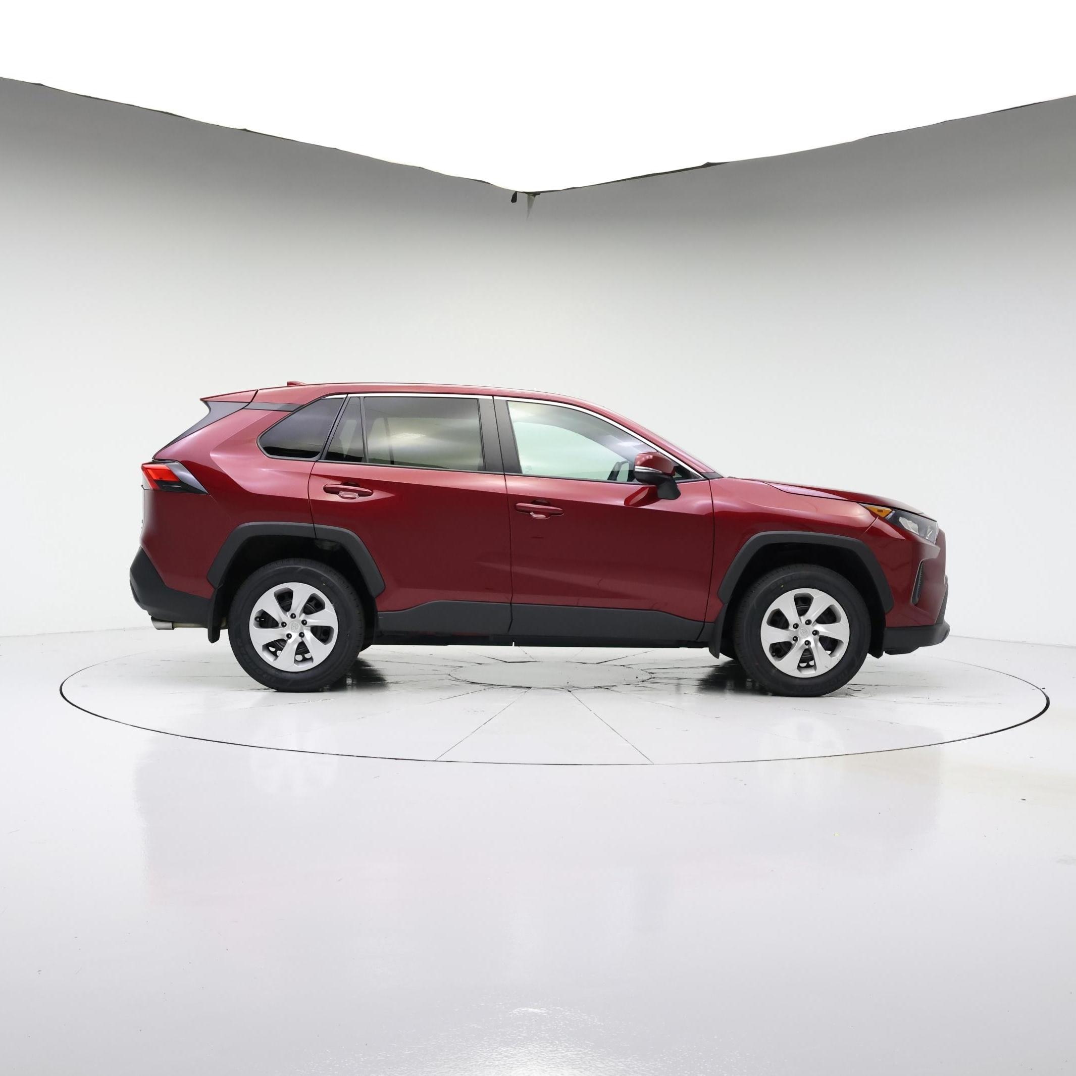 Thumbnail: 2022 Toyota RAV4 - 7