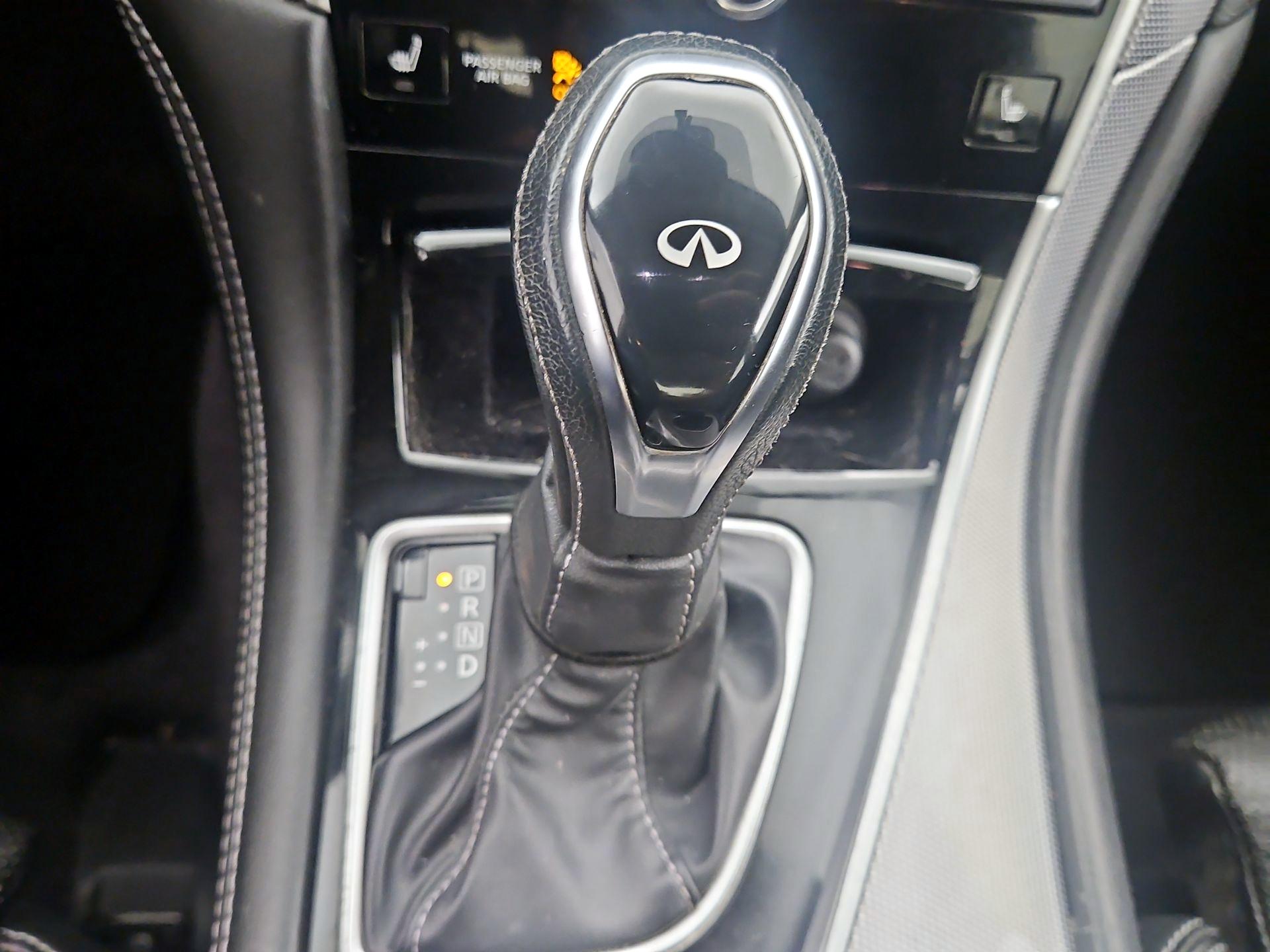 Thumbnail: 2019 INFINITI Q50 - 17