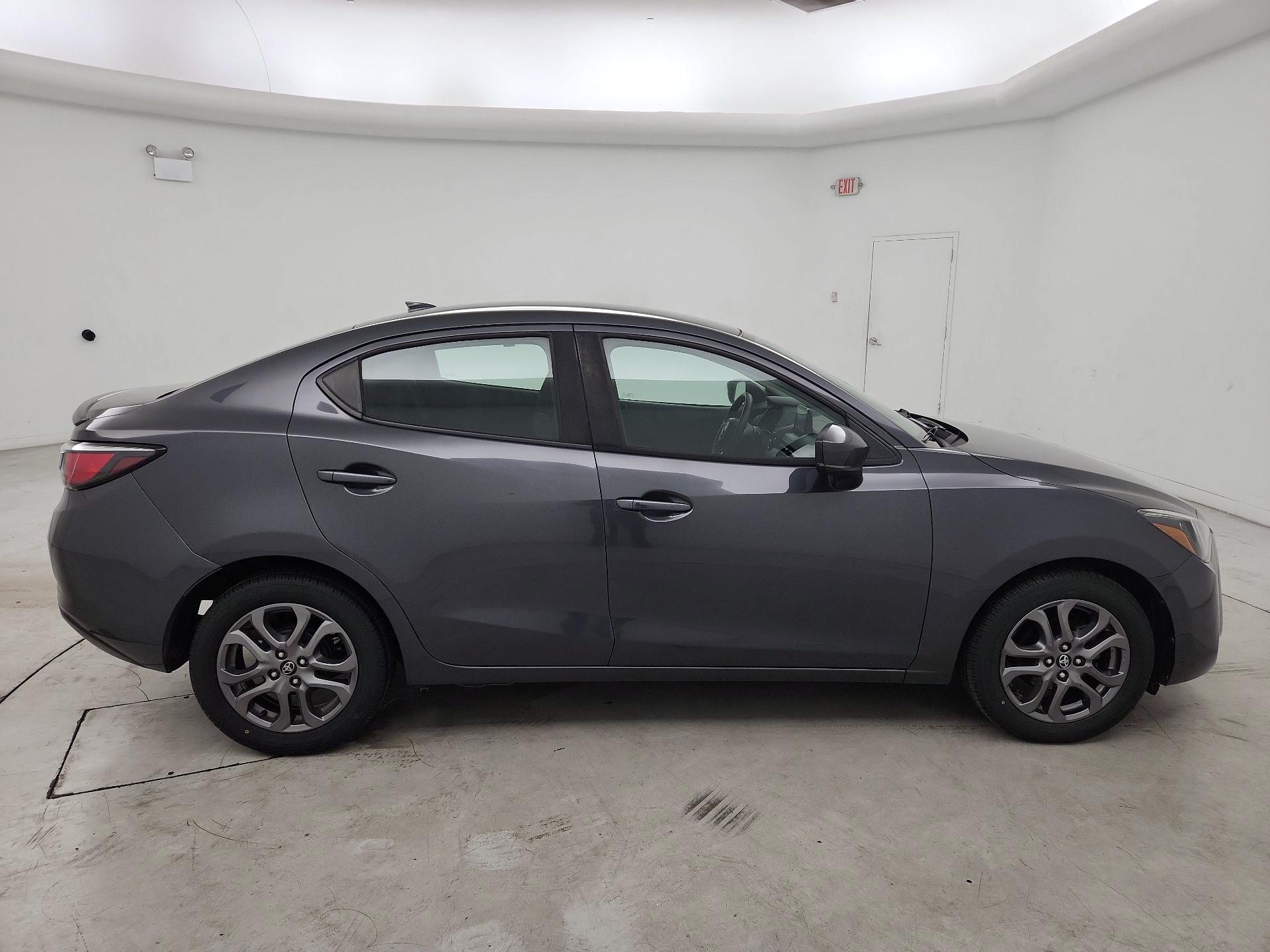Thumbnail: 2019 Toyota Yaris - 4
