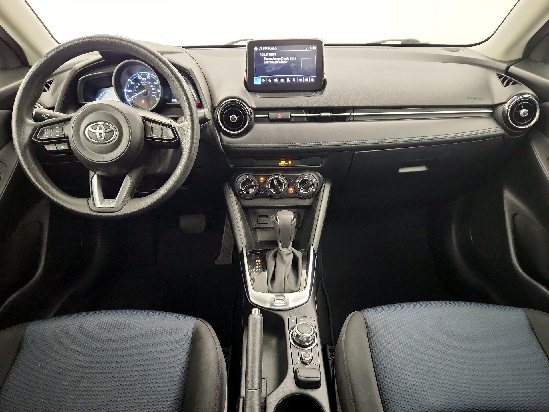Thumbnail: 2019 Toyota Yaris - 8