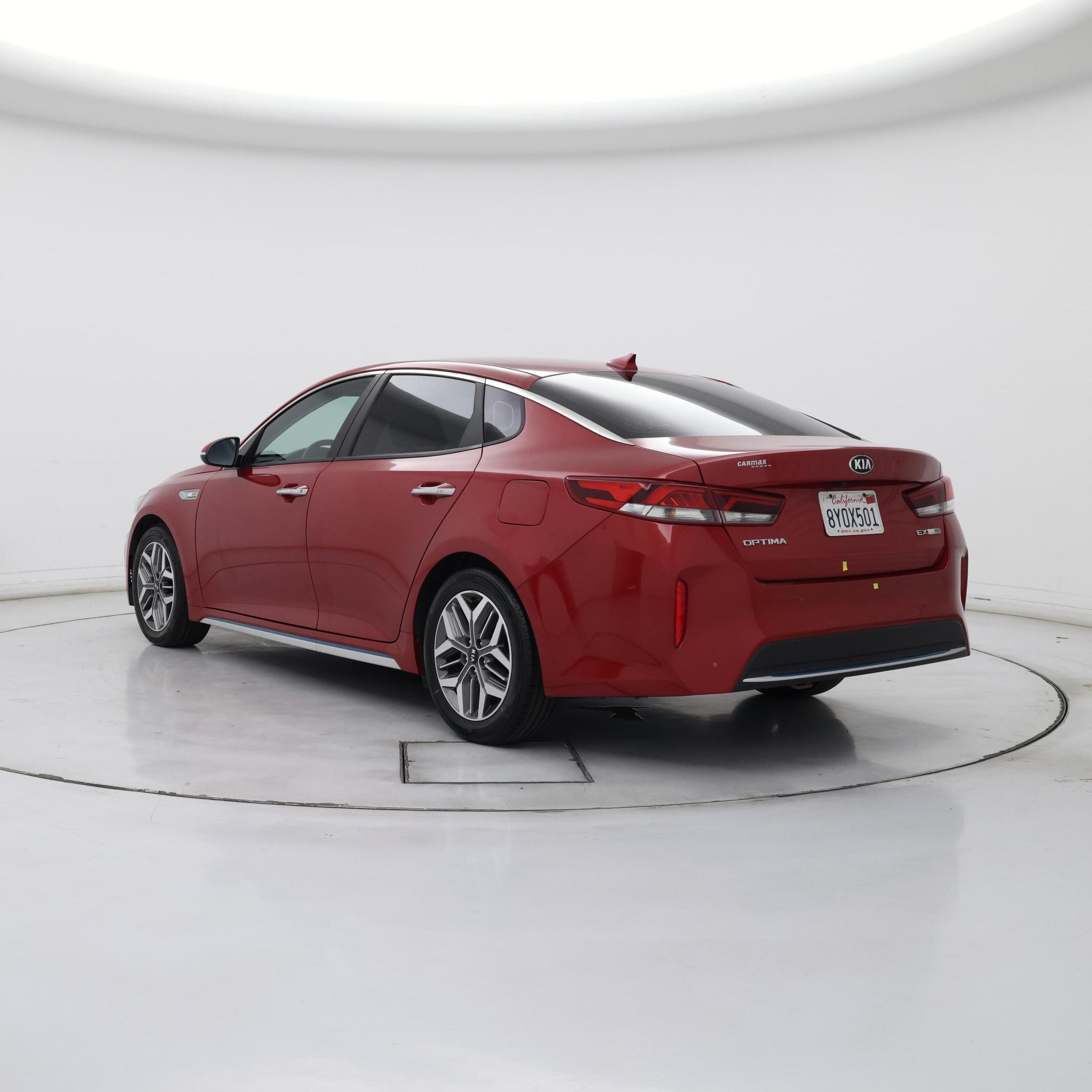 Thumbnail: 2020 Kia Optima - 2