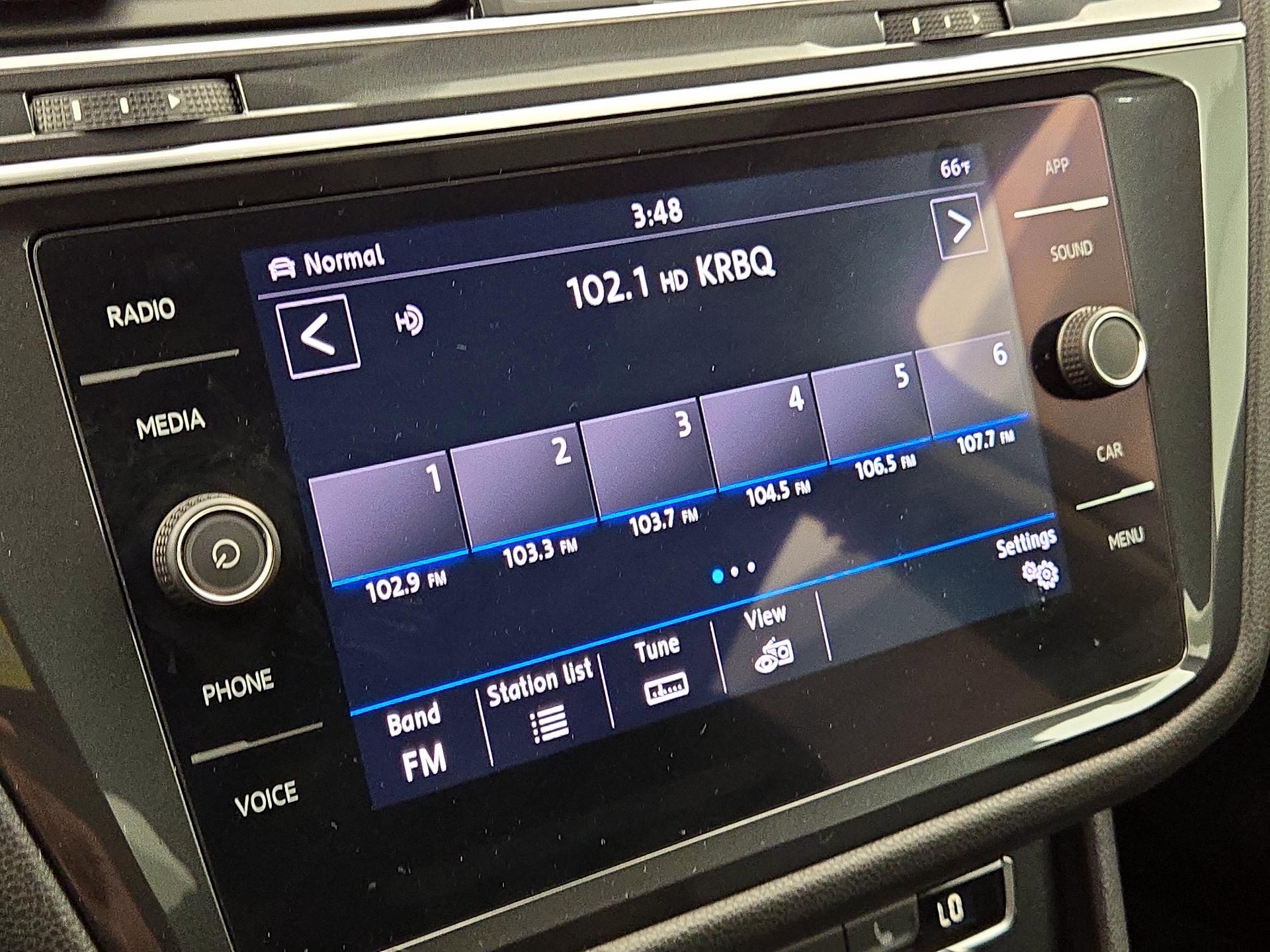 Thumbnail: 2019 Volkswagen Tiguan - 15