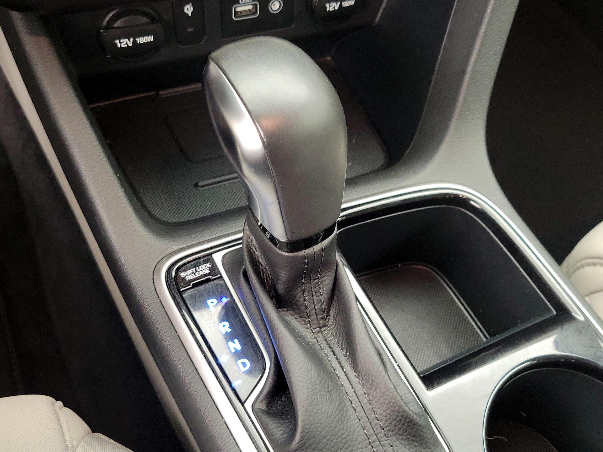 Thumbnail: 2019 Hyundai Sonata - 17