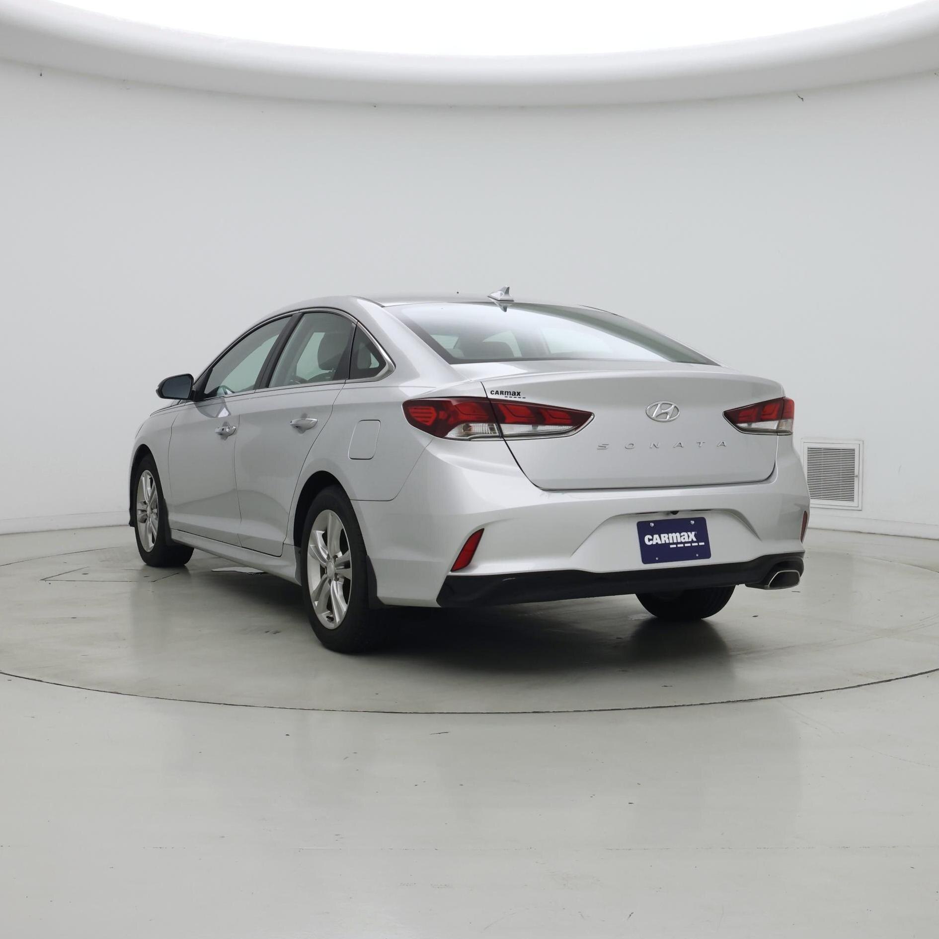 Thumbnail: 2019 Hyundai Sonata - 2