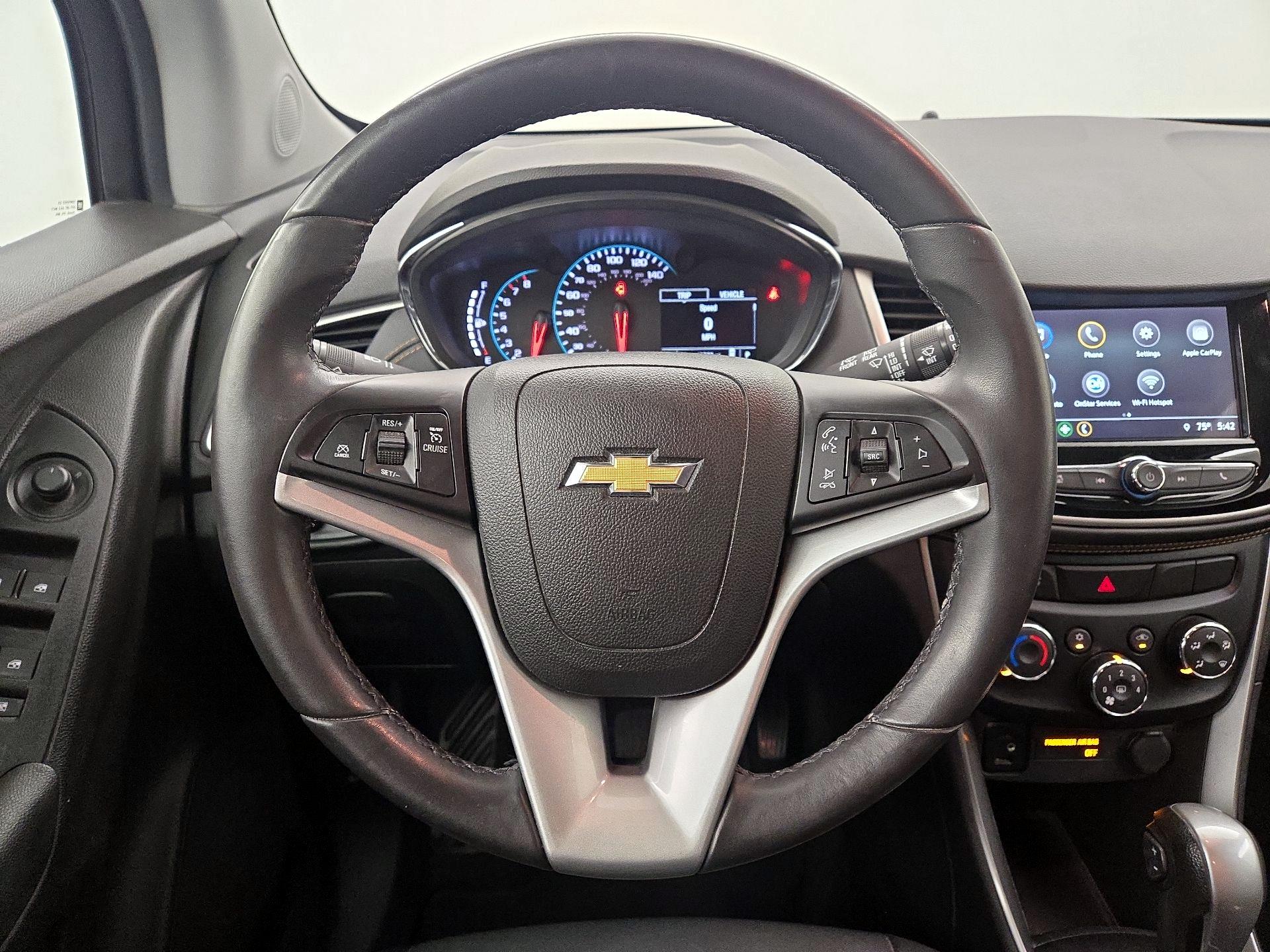 Thumbnail: 2018 Chevrolet Trax - 10