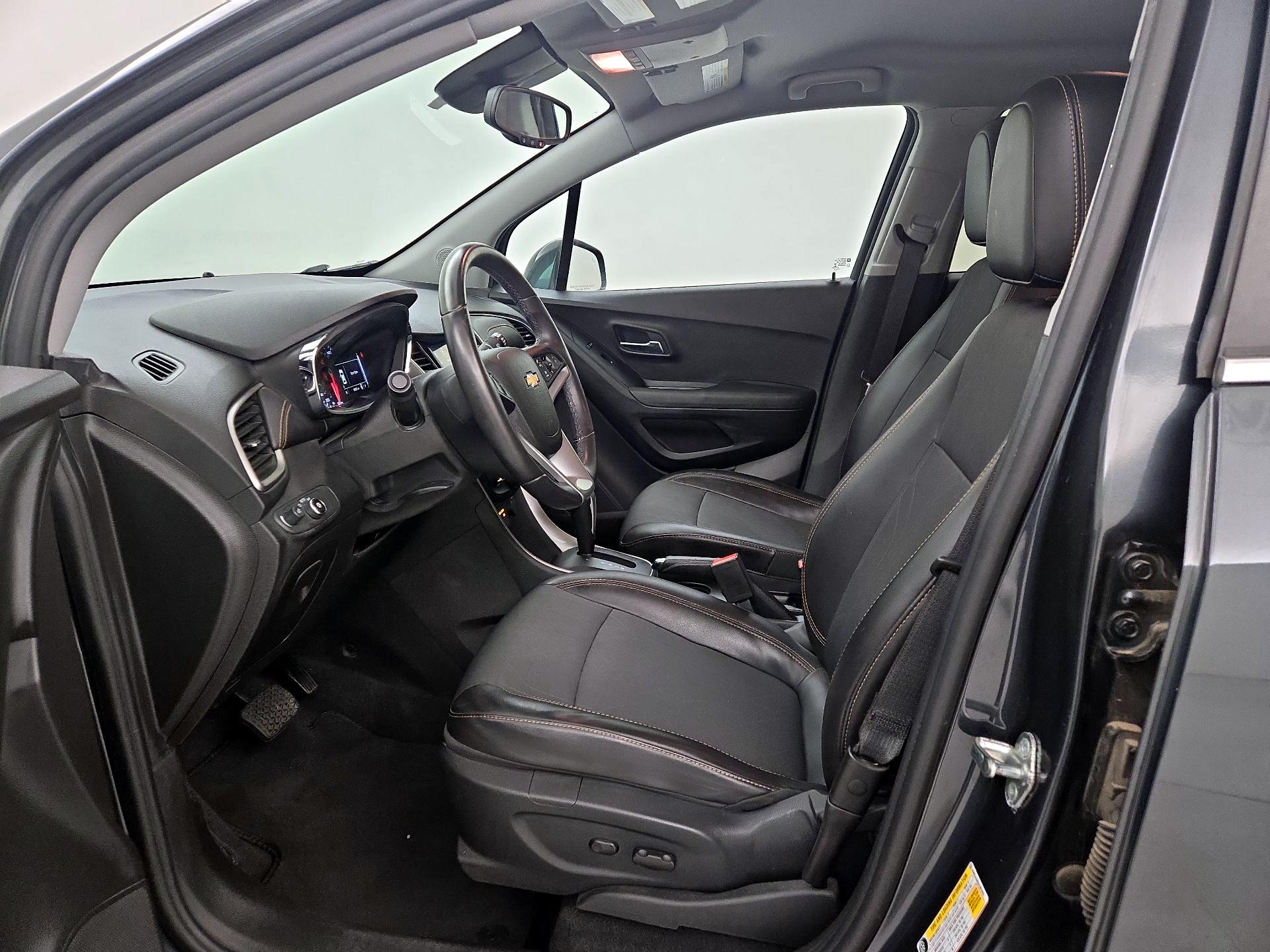 Thumbnail: 2018 Chevrolet Trax - 11