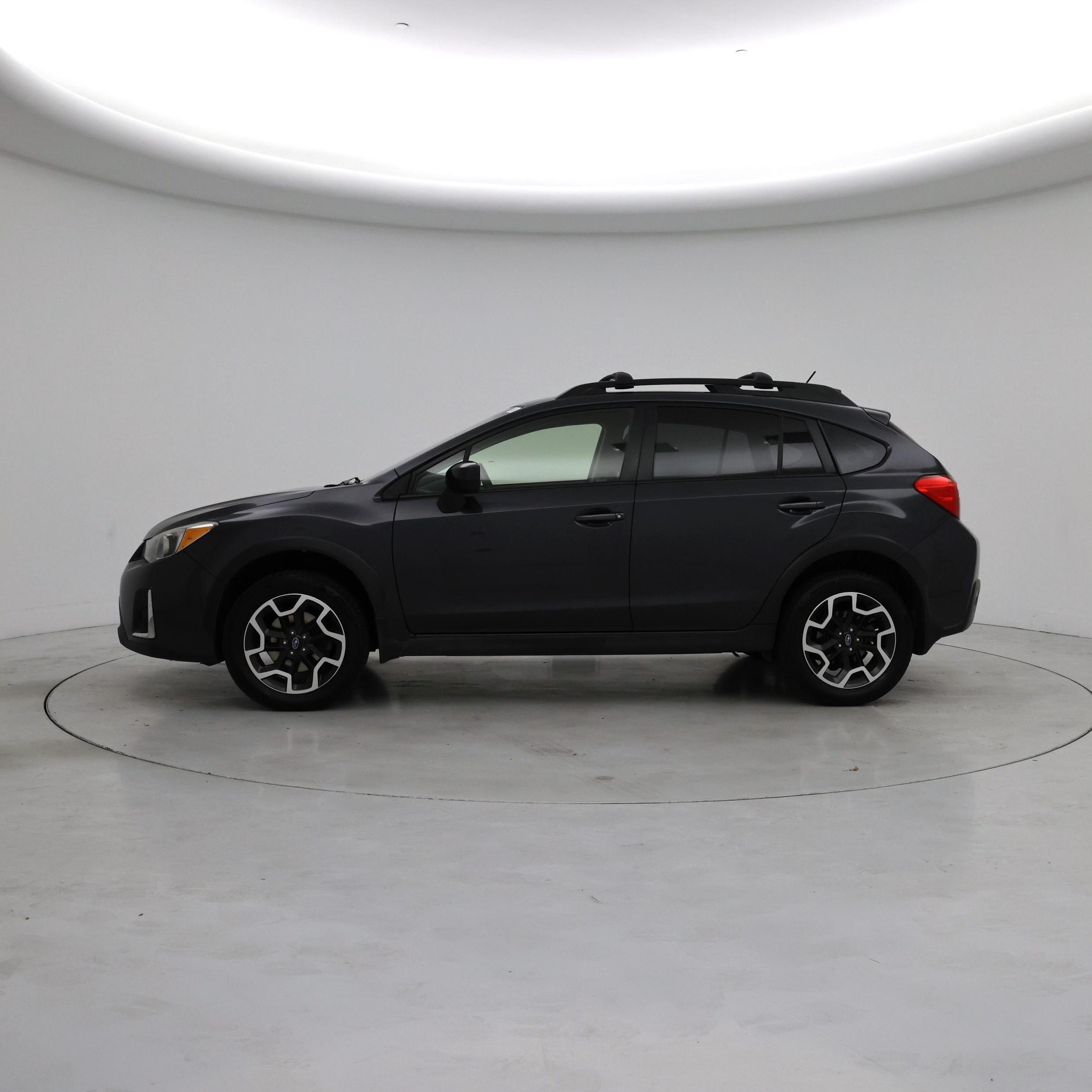 Thumbnail: 2016 Subaru XV Crosstrek - 3