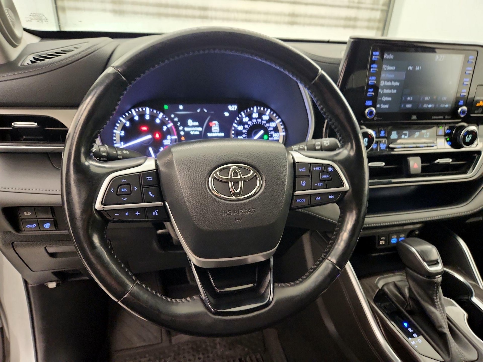 2022 Toyota Highlander Limited - Photo 11