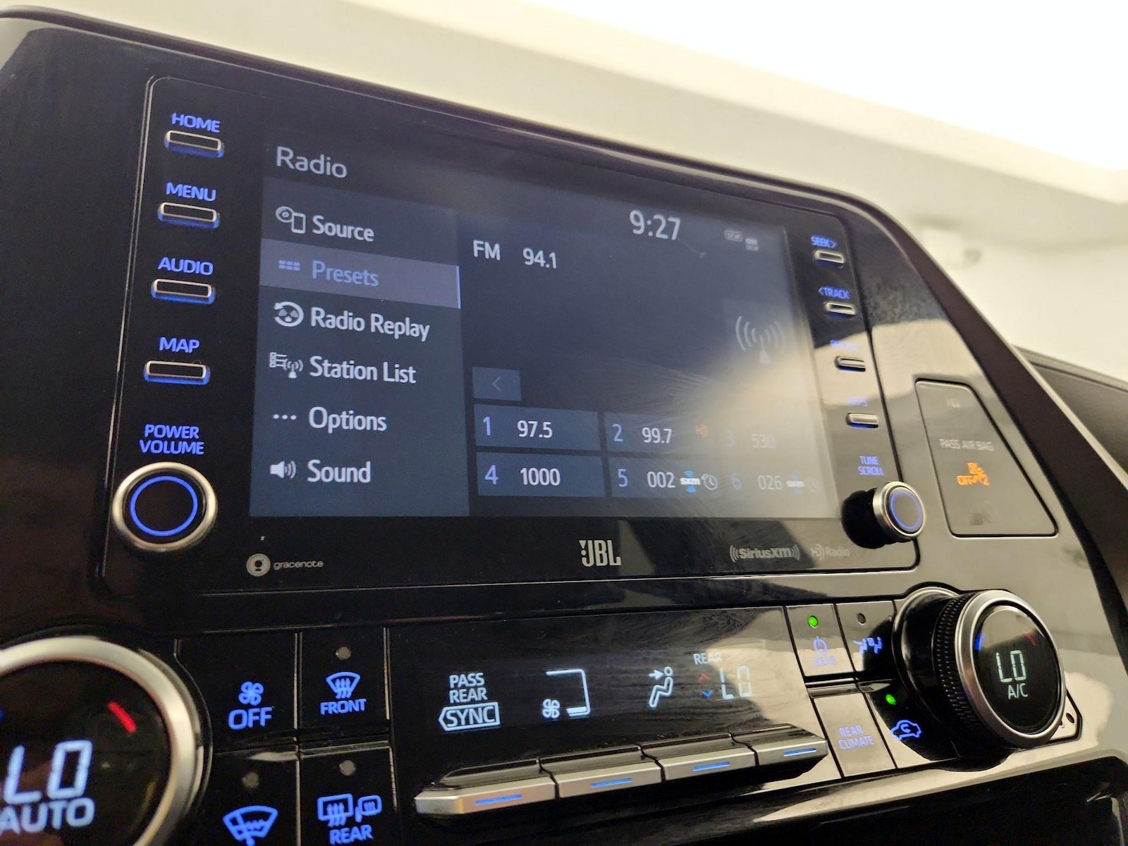 2022 Toyota Highlander Limited - Photo 16