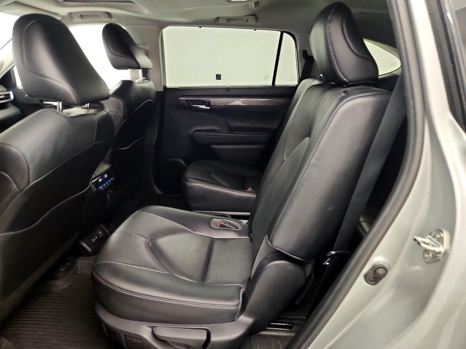 2022 Toyota Highlander Limited - Photo 21