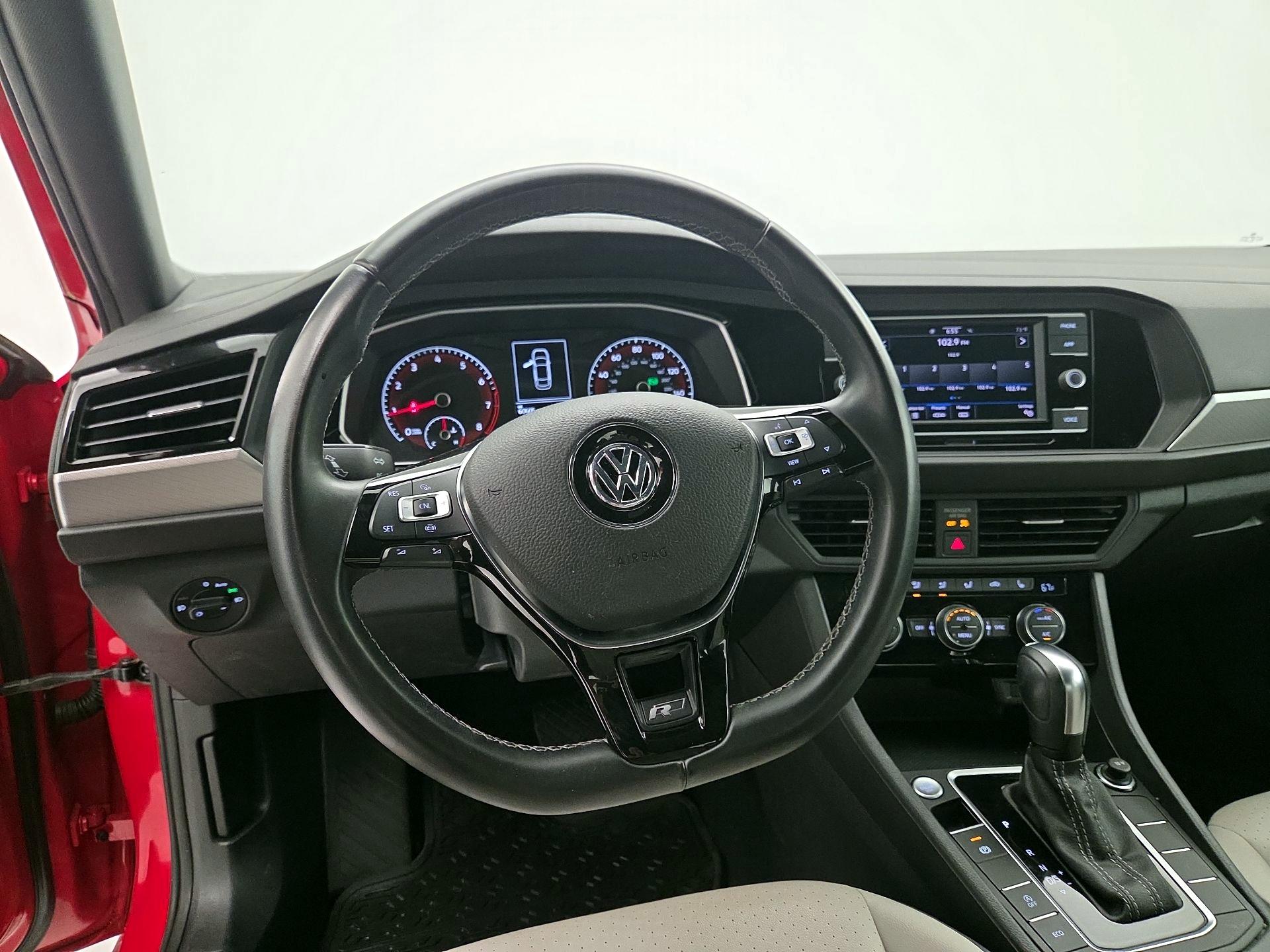 Thumbnail: 2020 Volkswagen Jetta - 10