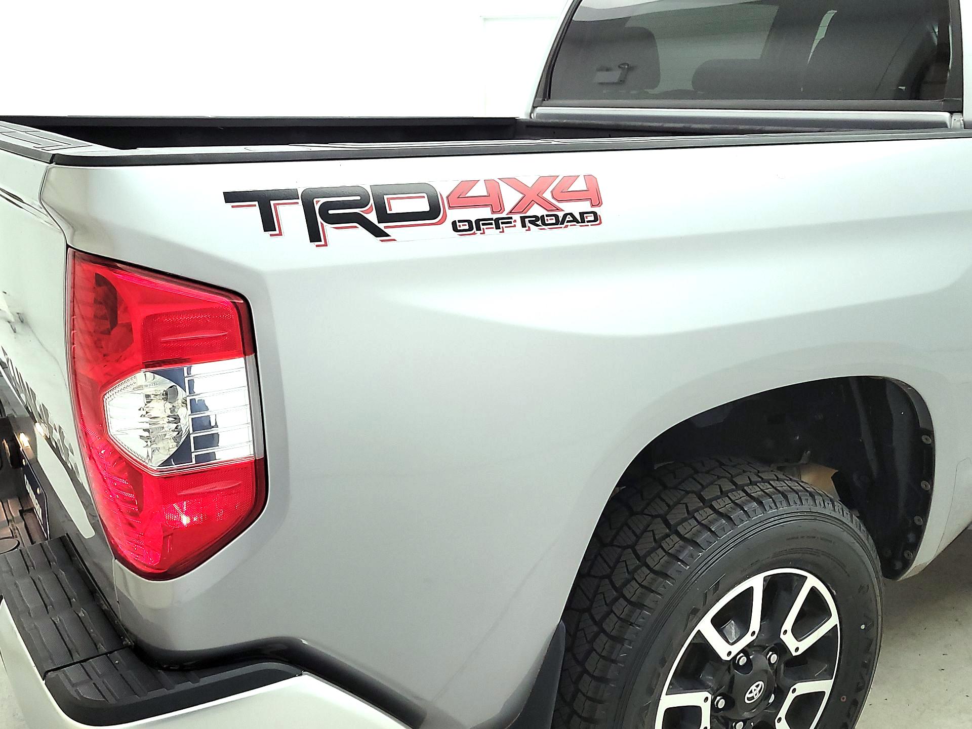 Thumbnail: 2017 Toyota Tundra - 5