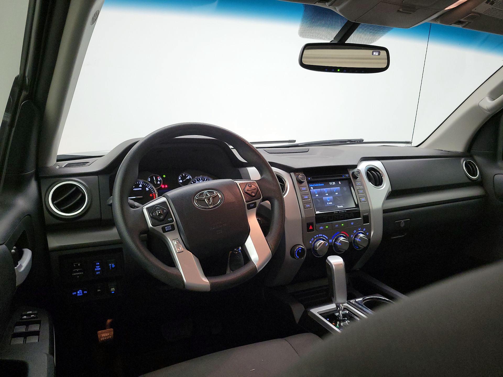 Thumbnail: 2017 Toyota Tundra - 8