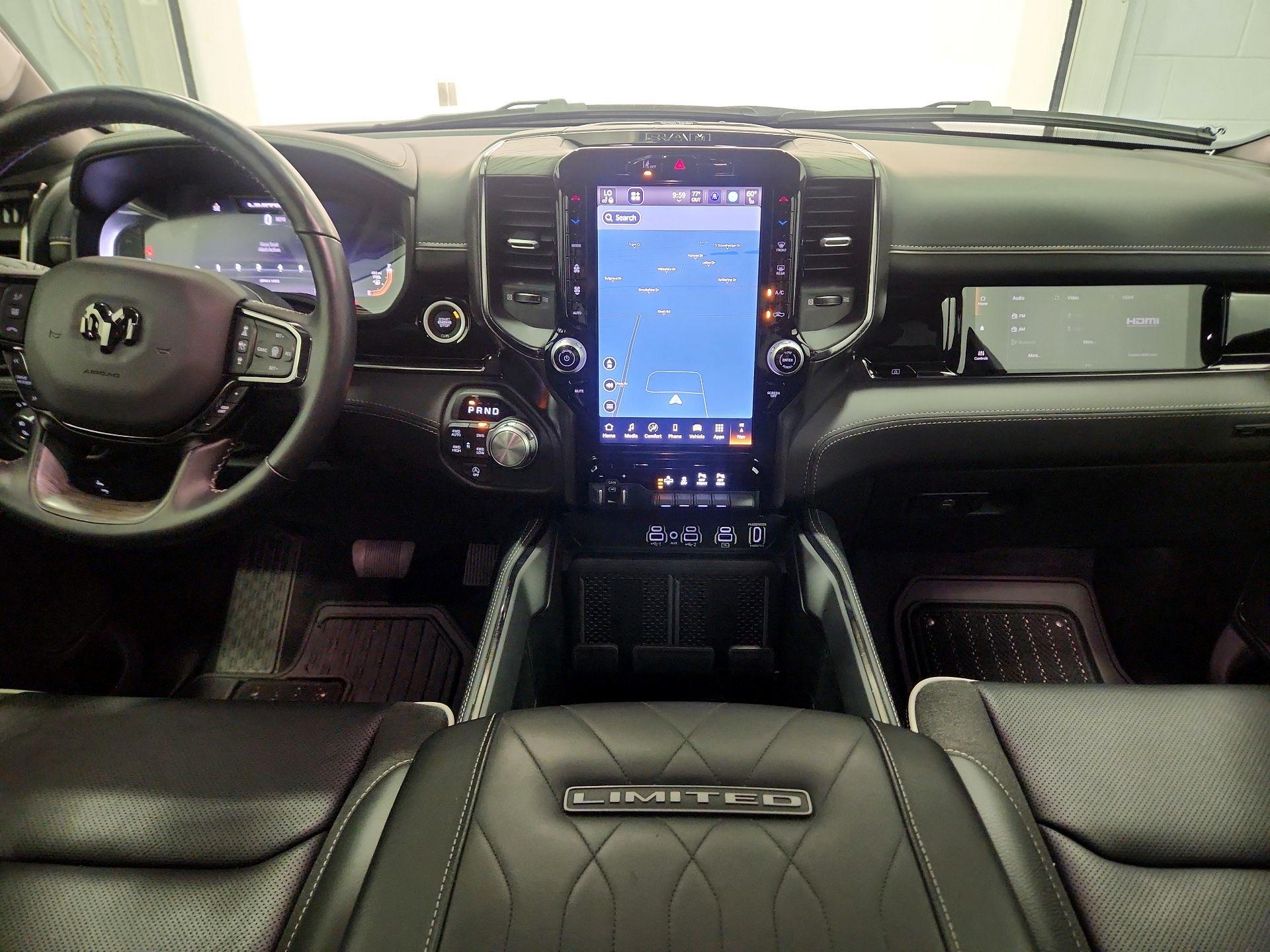 Thumbnail: 2025 RAM 1500 - 9