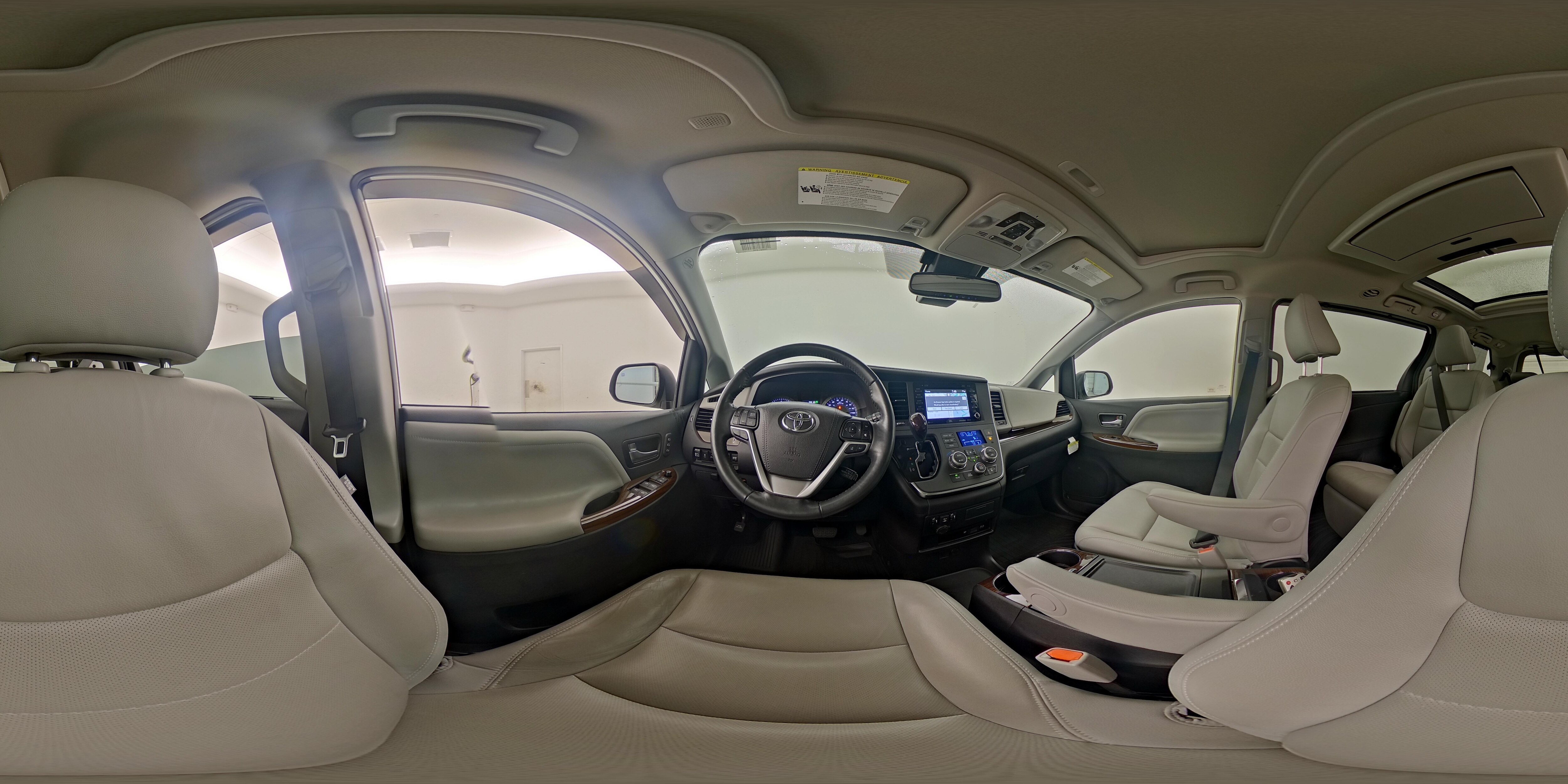 2019 Toyota Sienna Limited - Photo 27